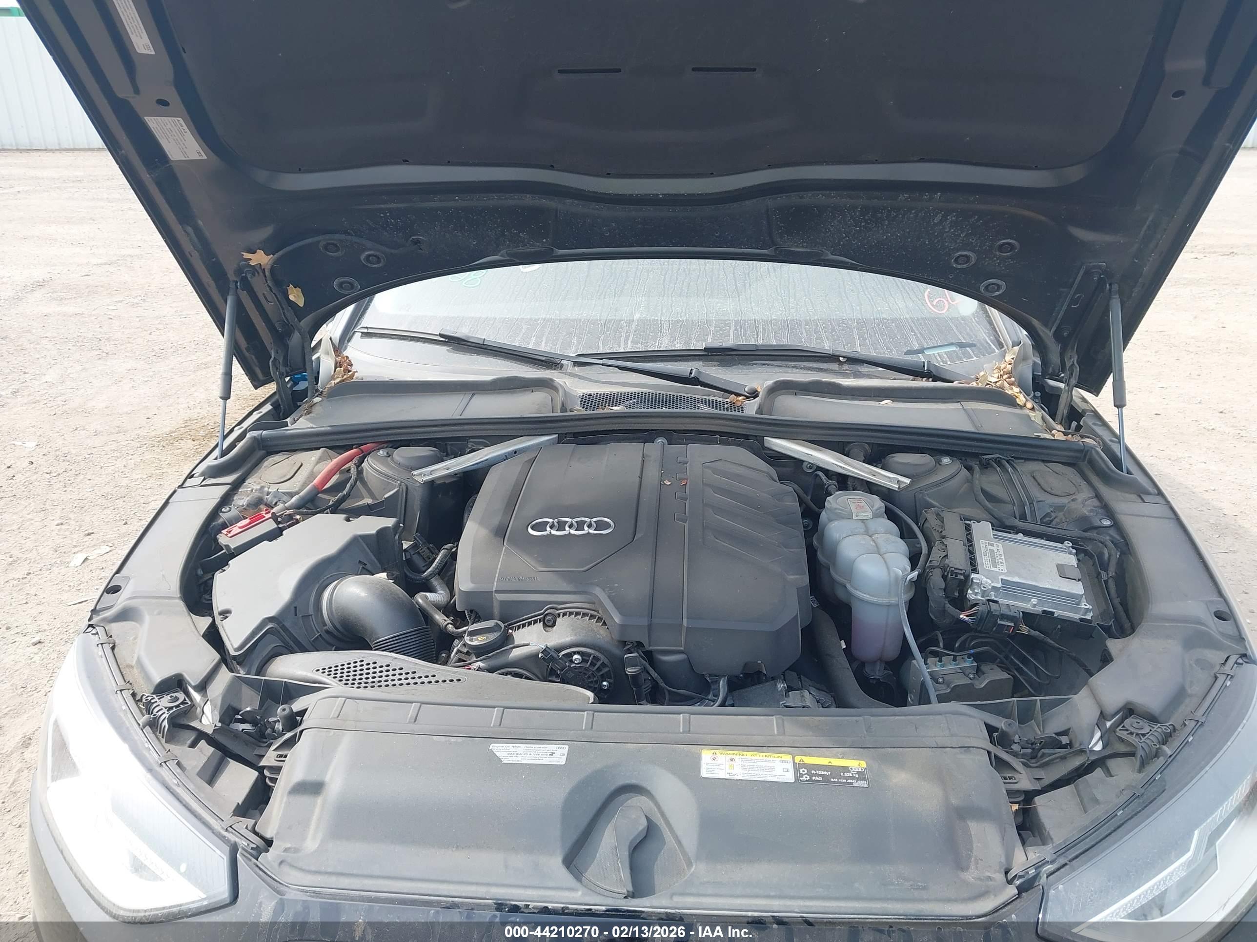 AUDI A4 image 10