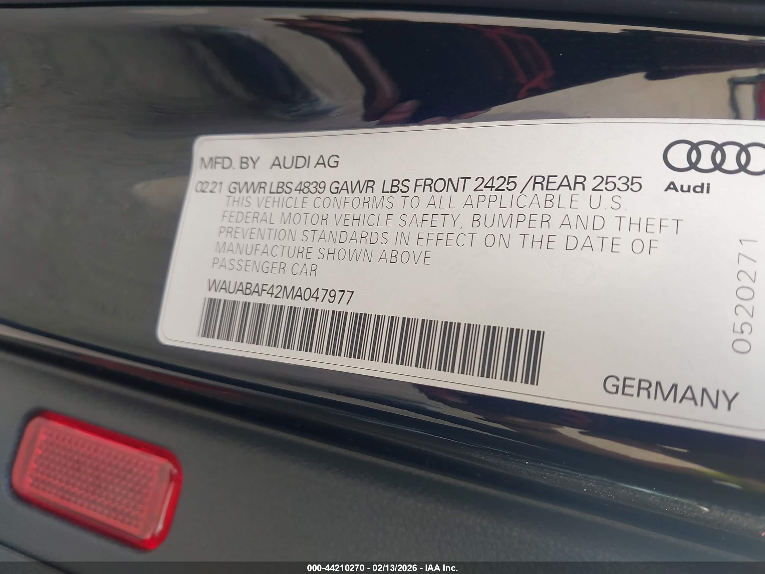 AUDI A4 image 9