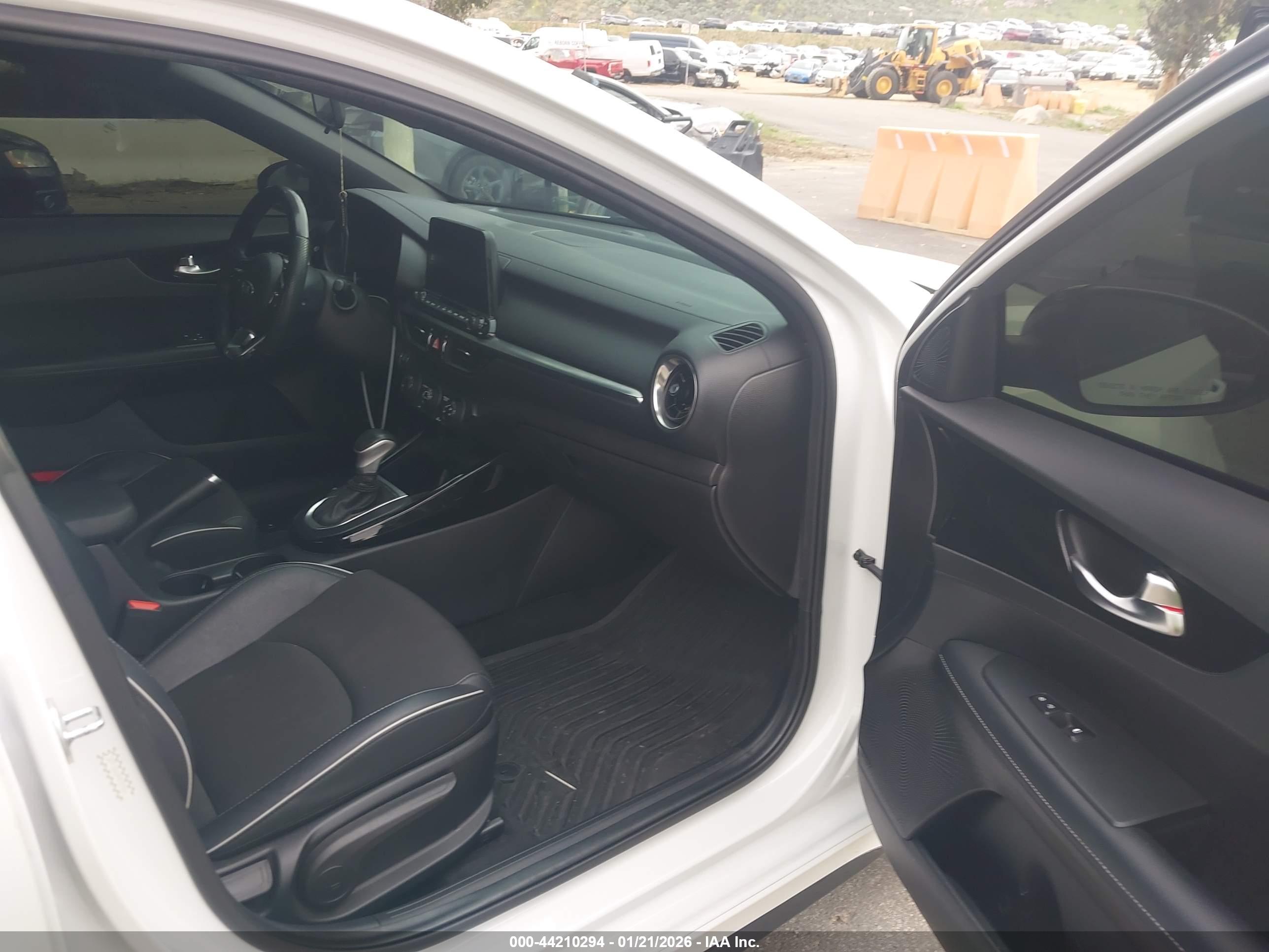 KIA FORTE image 5