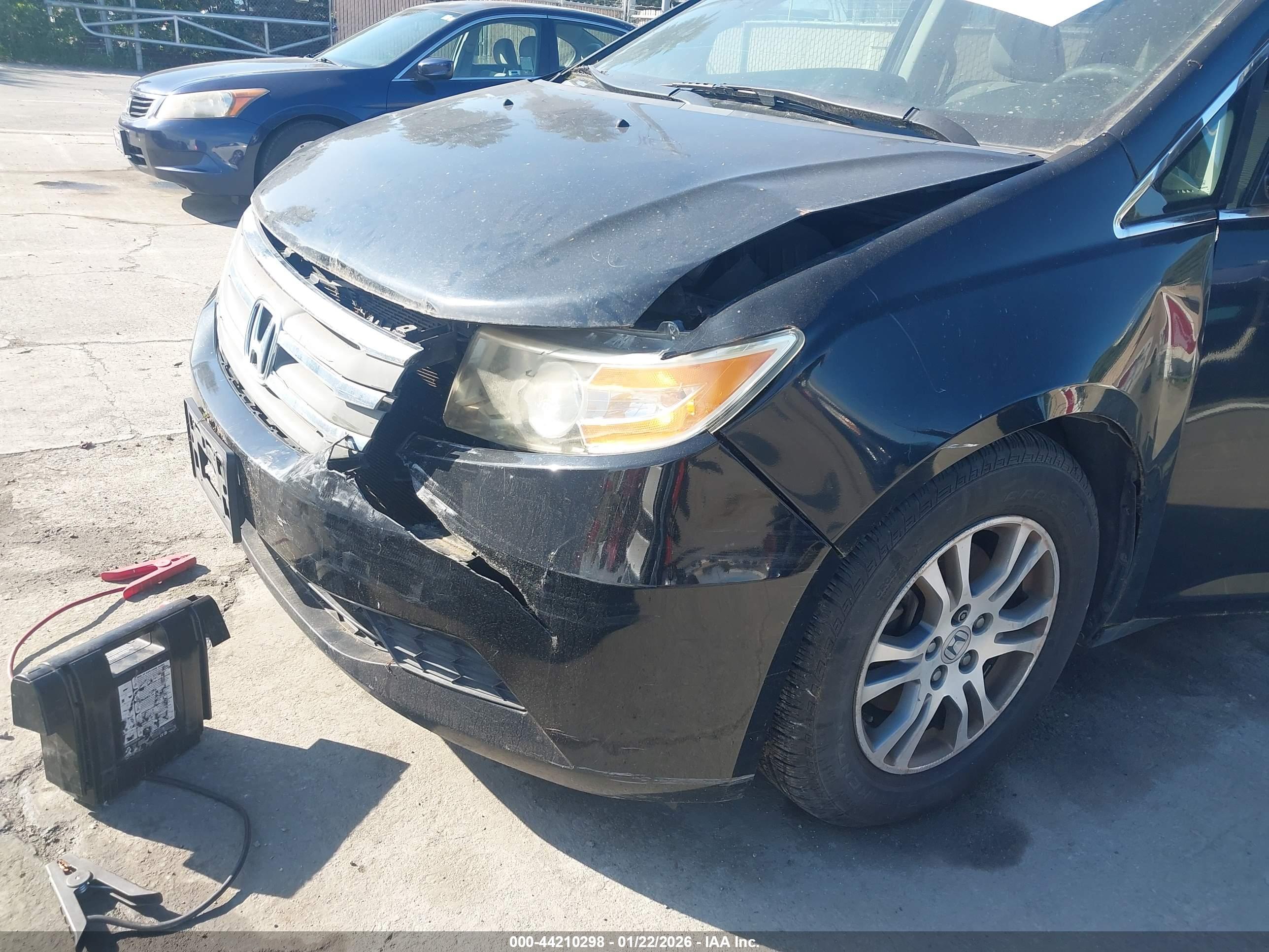 HONDA ODYSSEY image 6