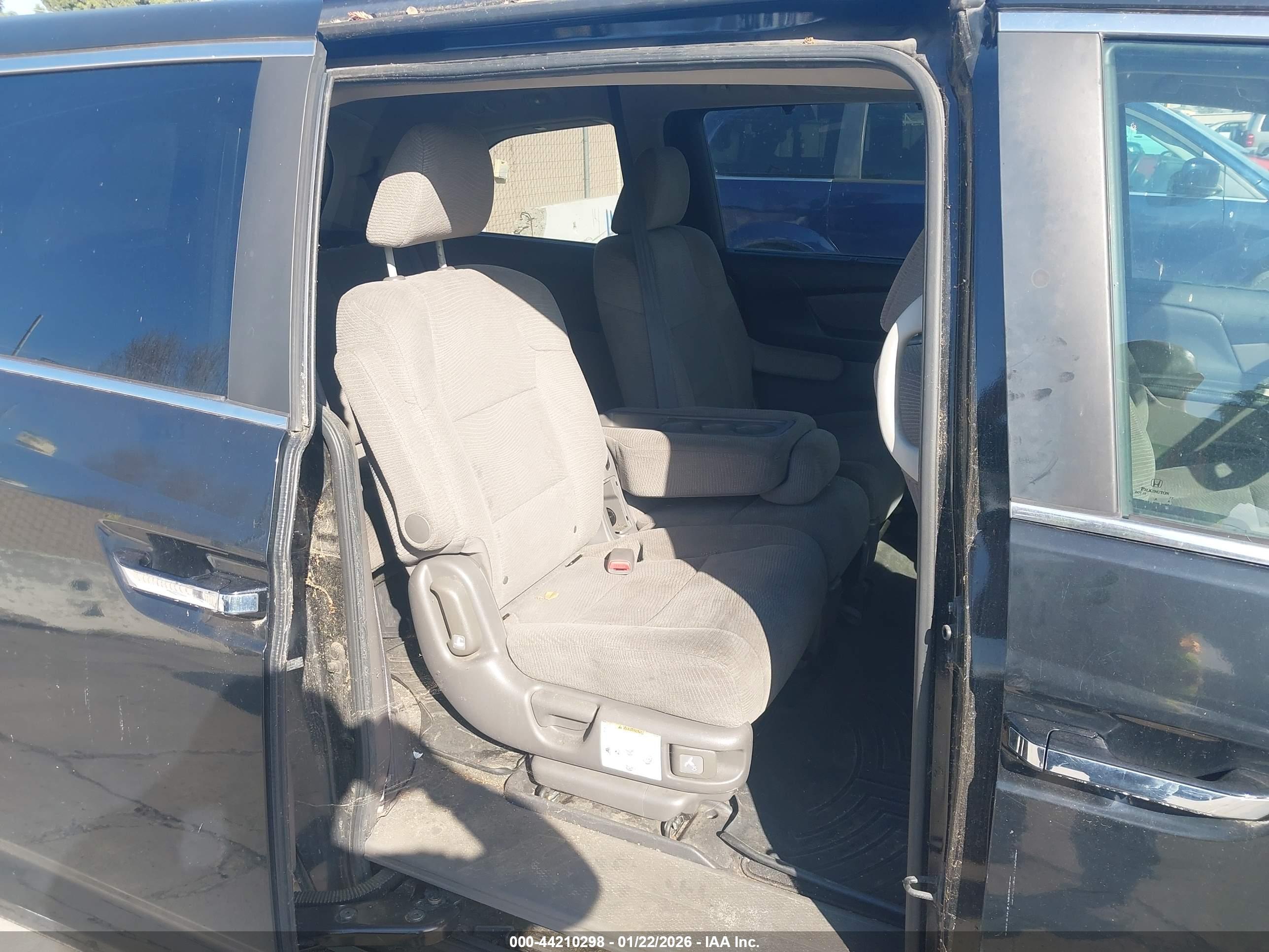 HONDA ODYSSEY image 8