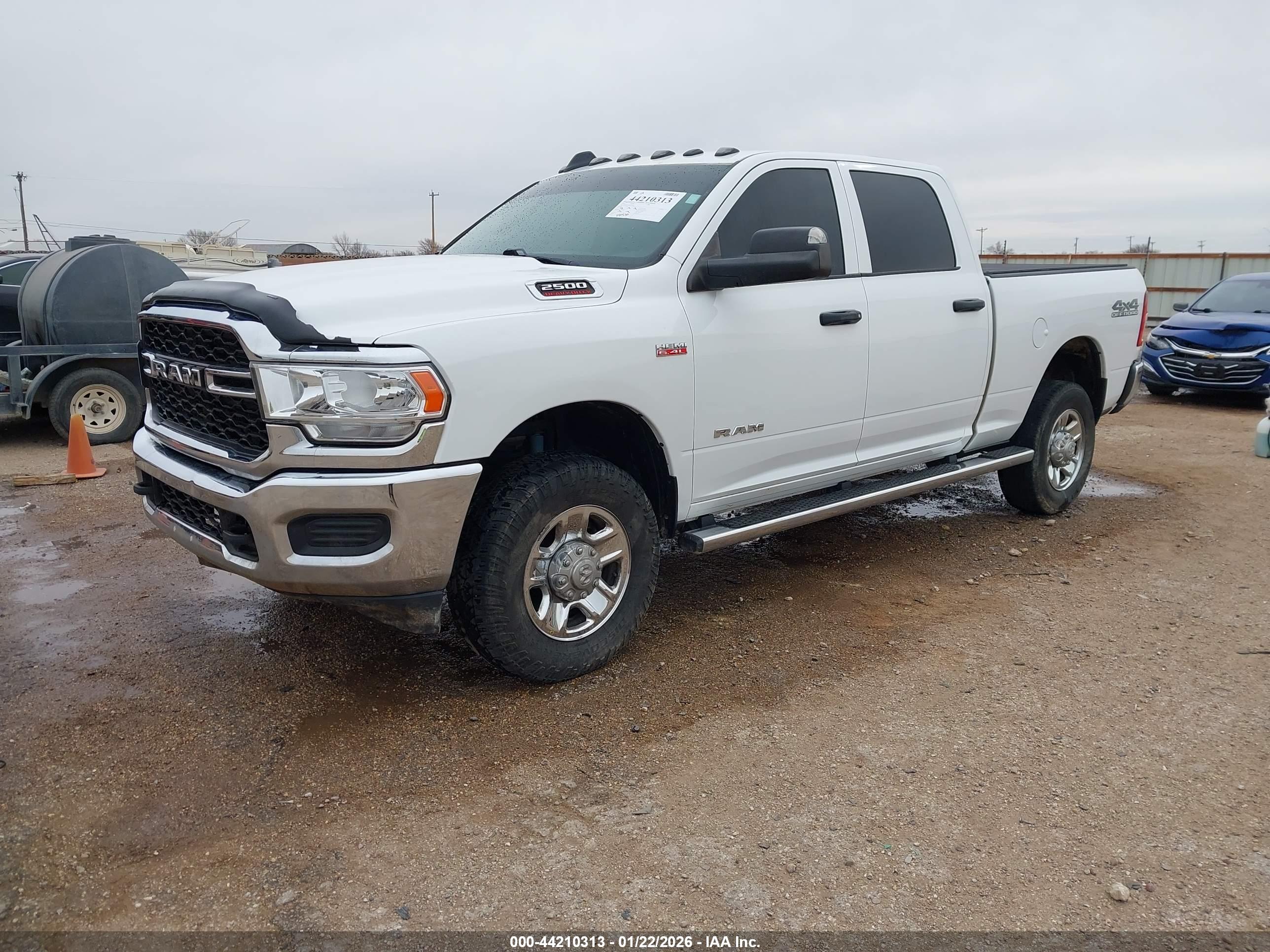 RAM 2500 image 2