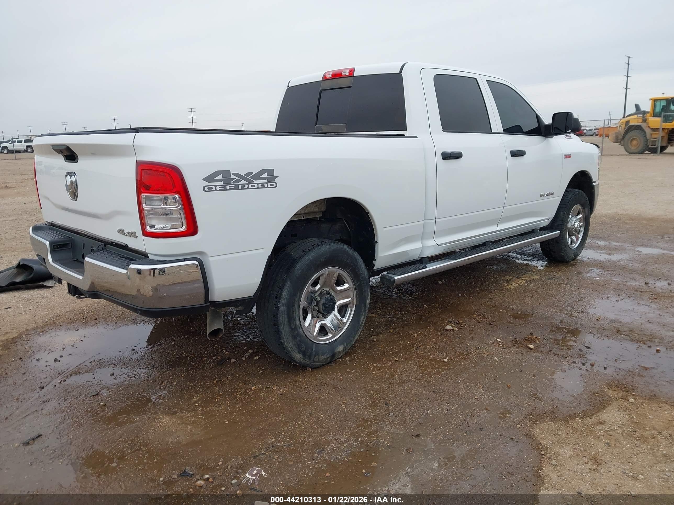 RAM 2500 image 4