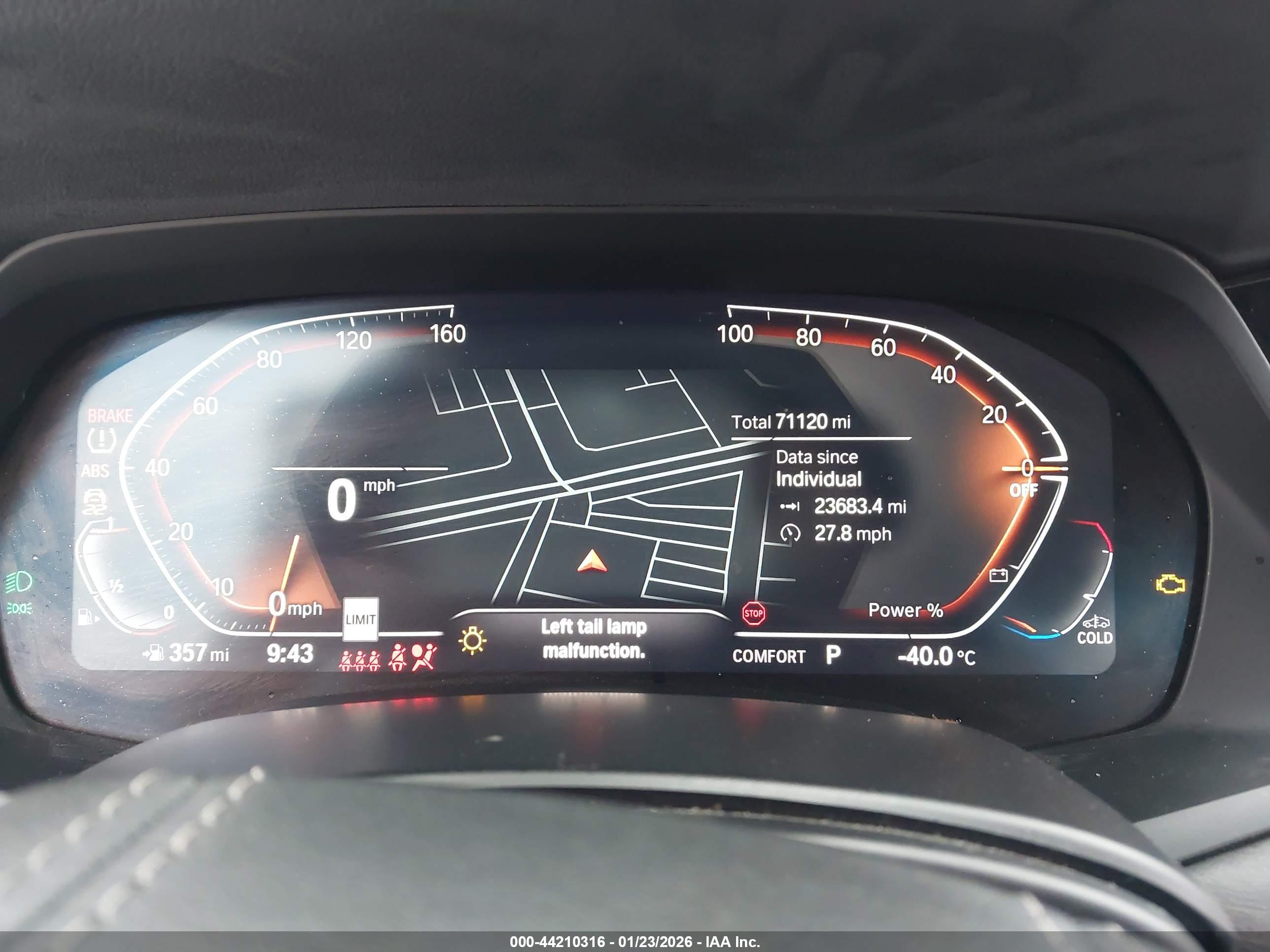 BMW X7 image 7