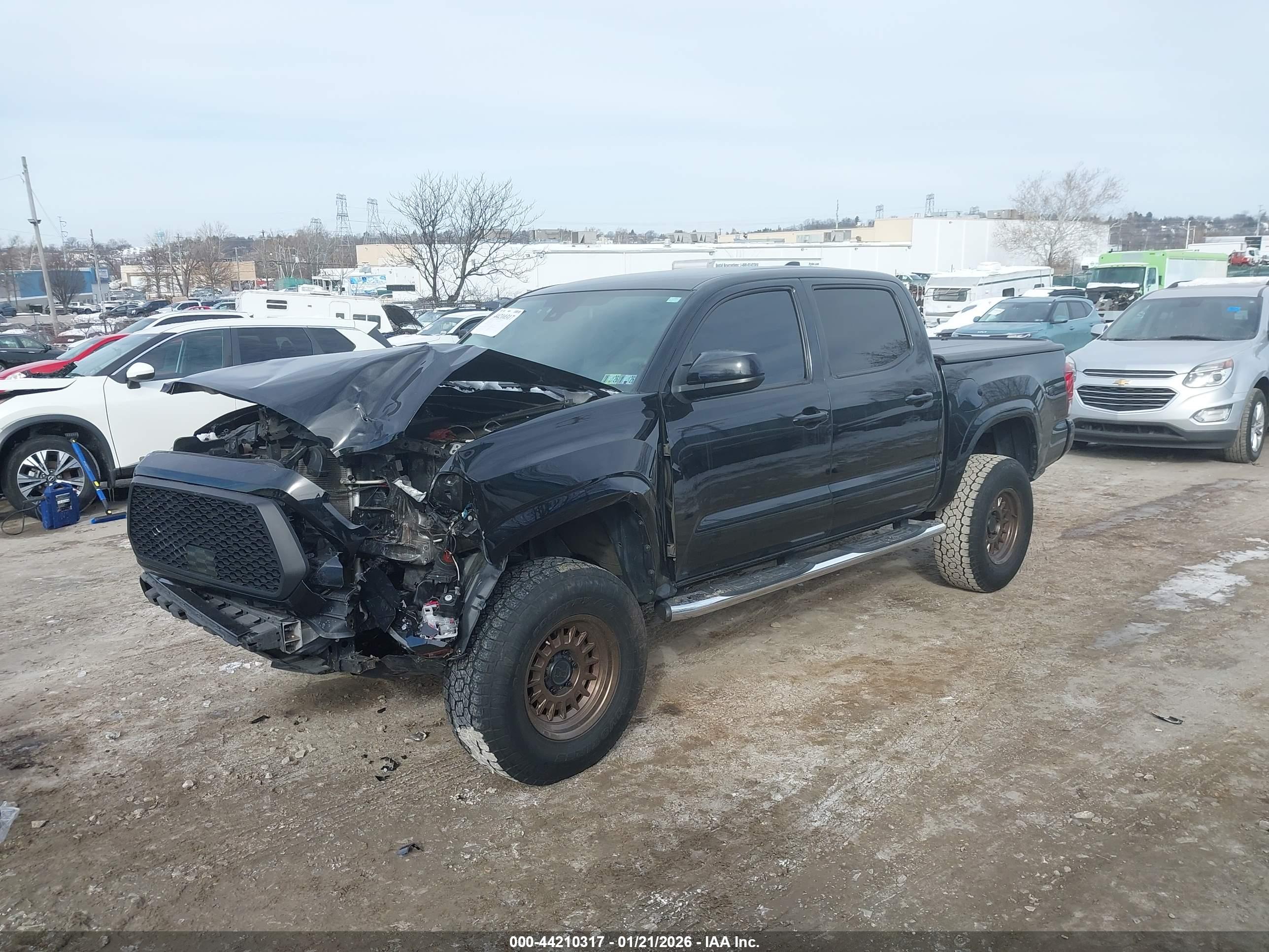 TOYOTA TACOMA image 2