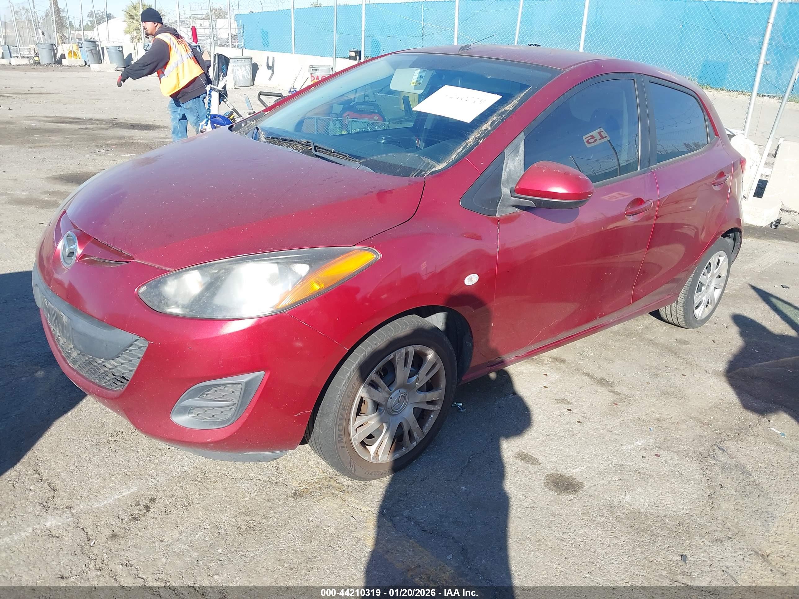MAZDA MAZDA2 image 2