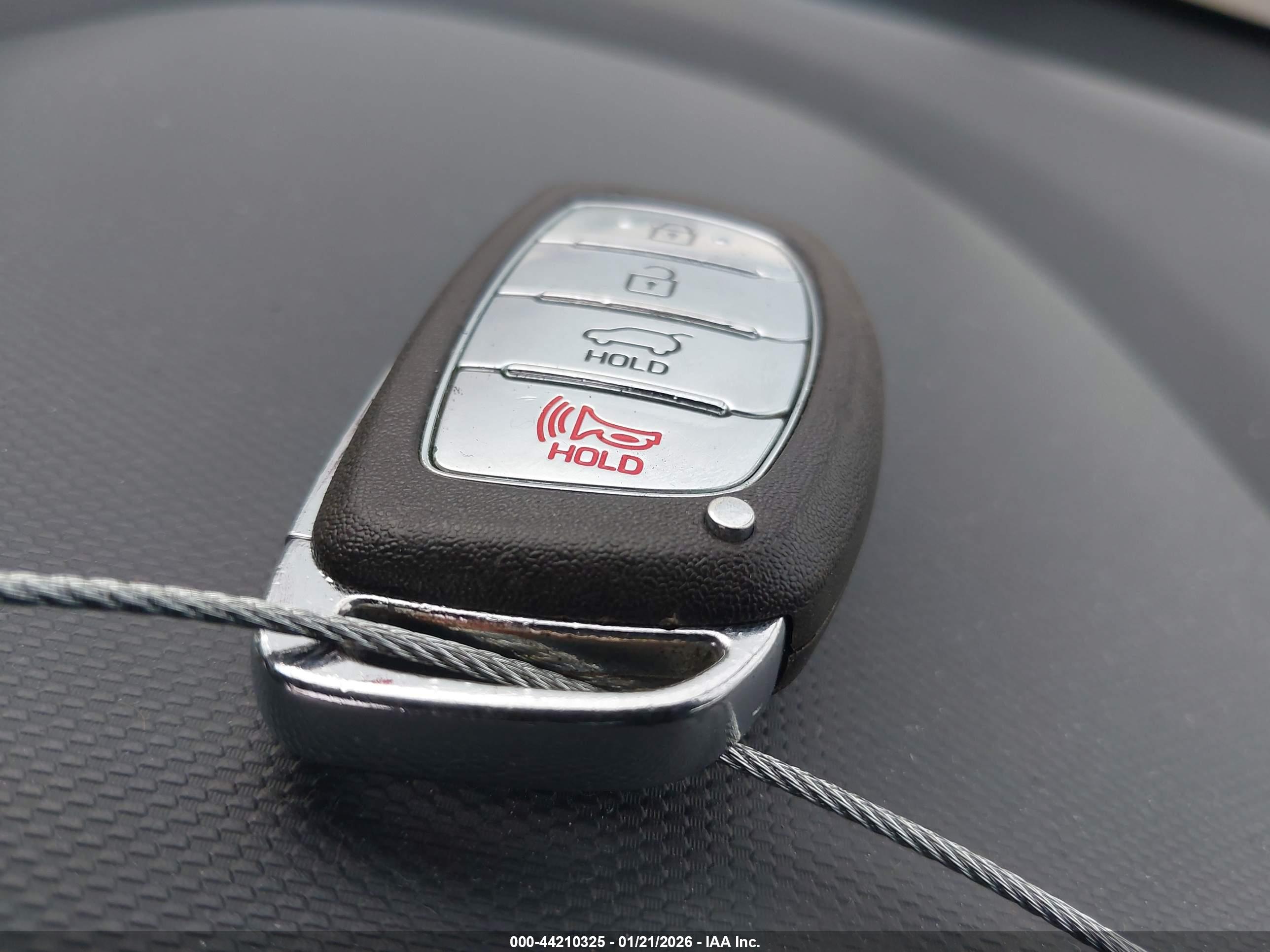 HYUNDAI IONIQ image 11