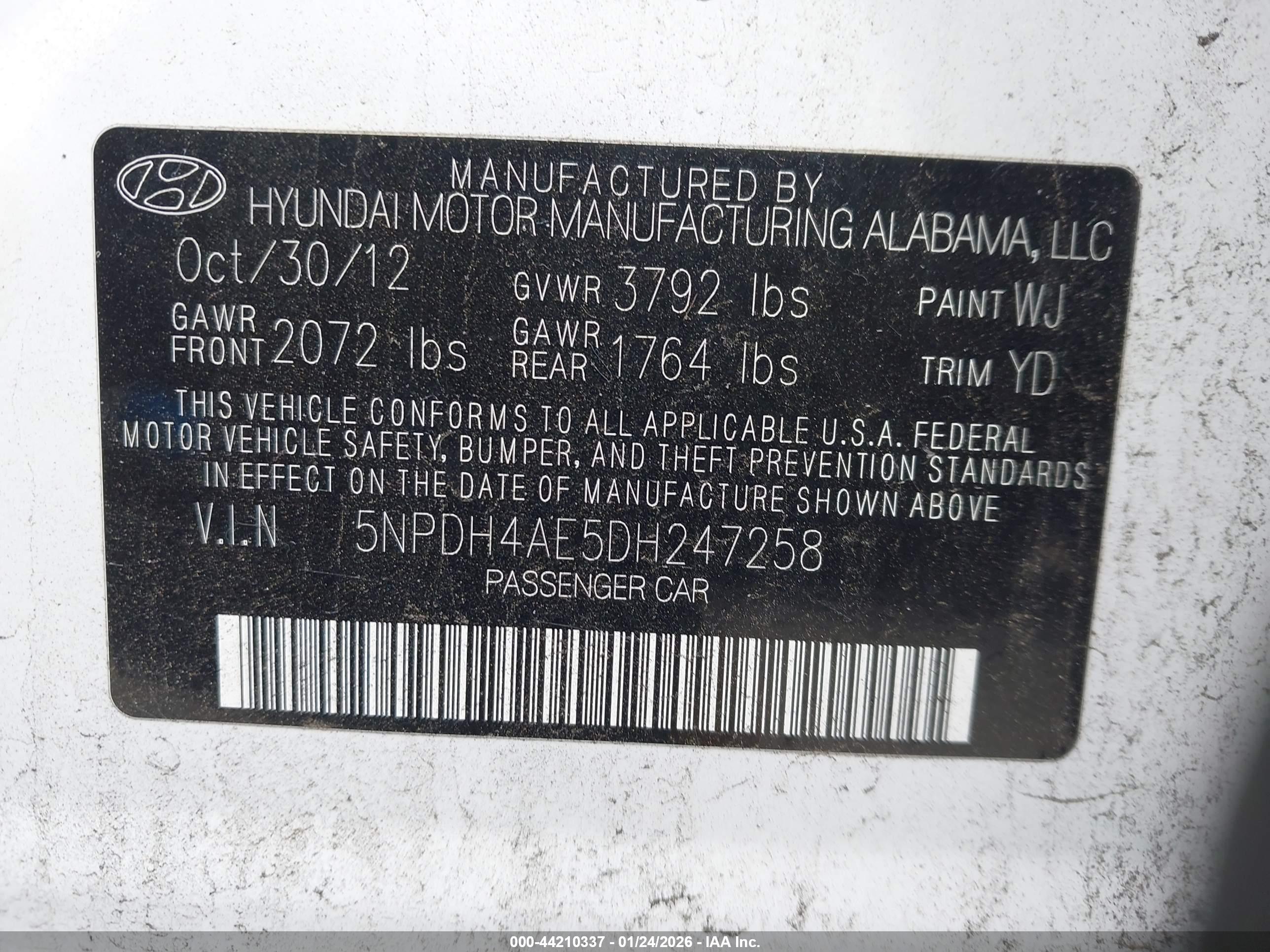 HYUNDAI ELANTRA image 9