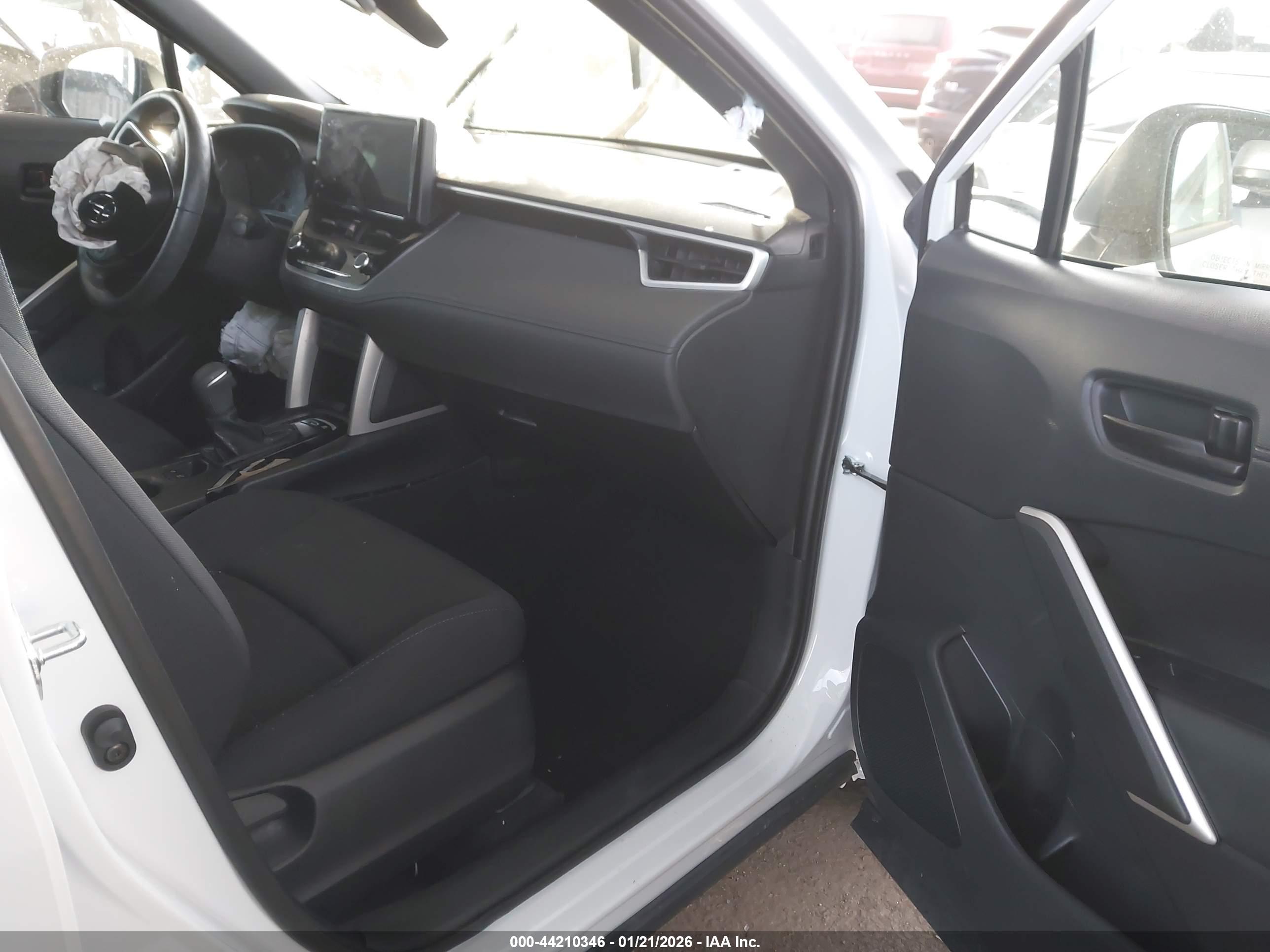 TOYOTA COROLLA image 5