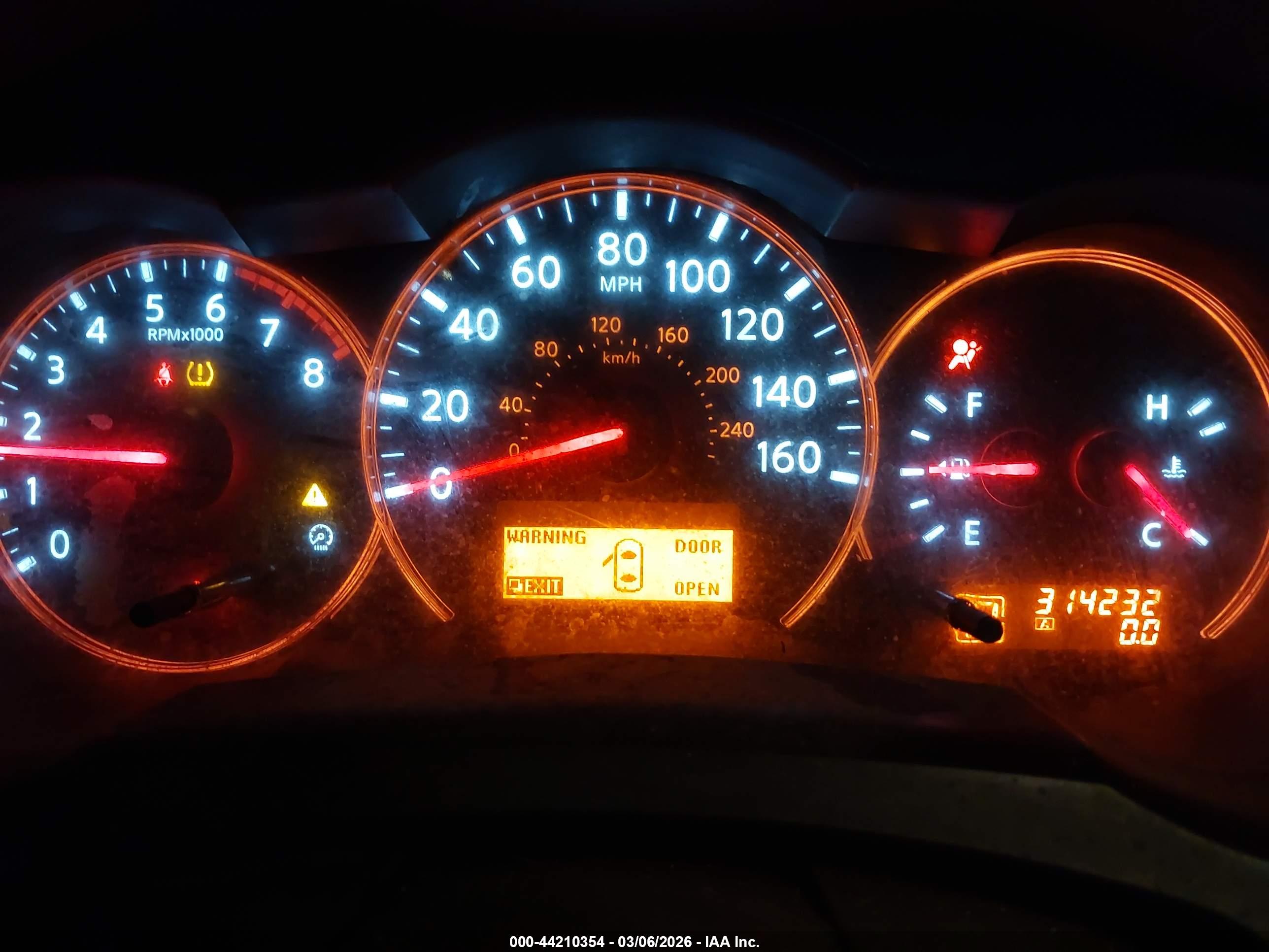 NISSAN ALTIMA image 7