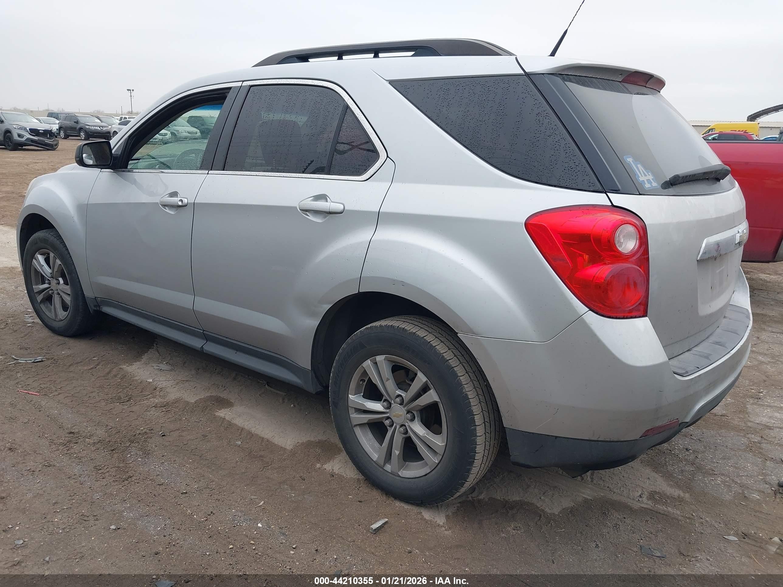 CHEVROLET EQUINOX image 3