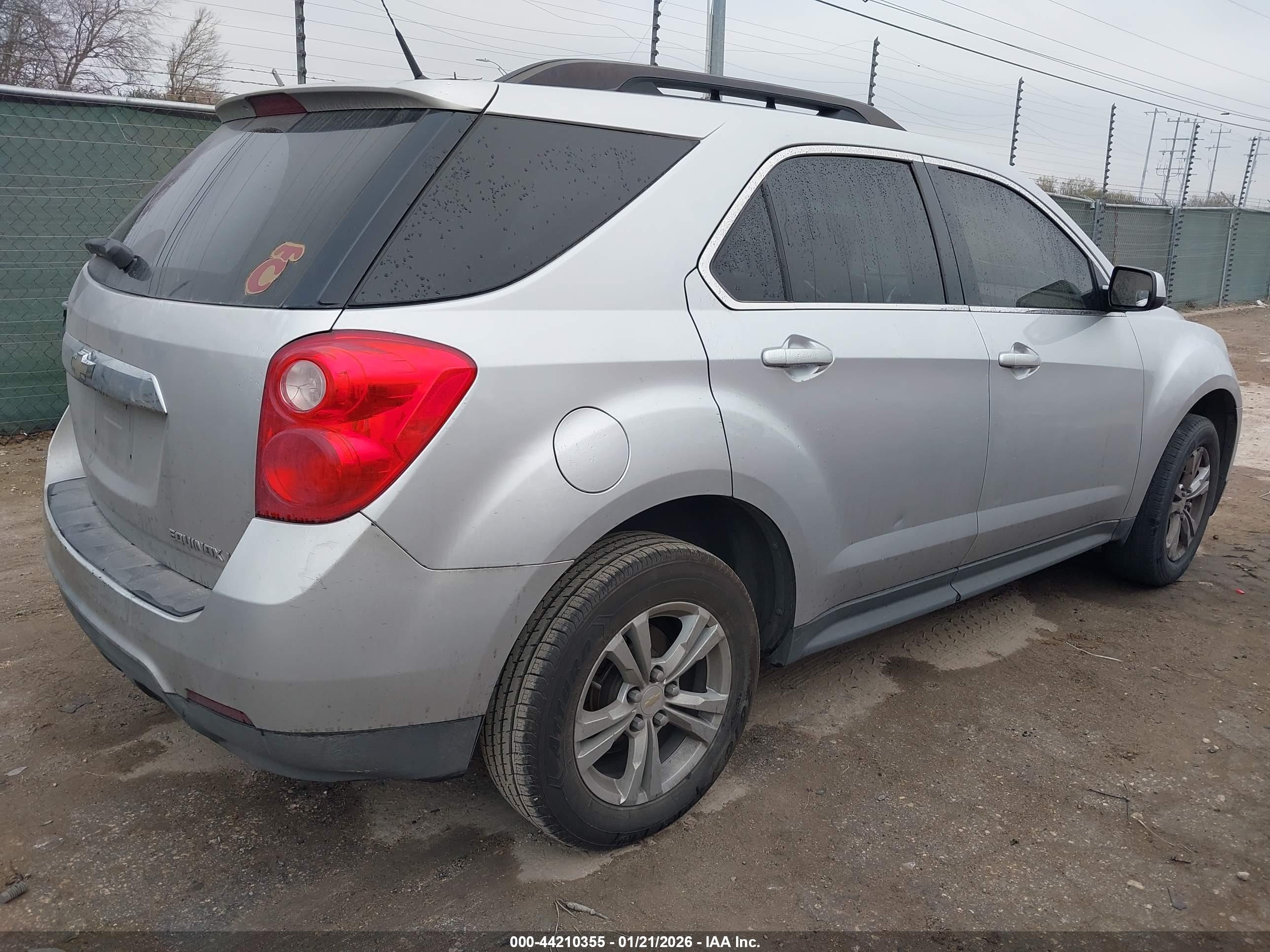 CHEVROLET EQUINOX image 4