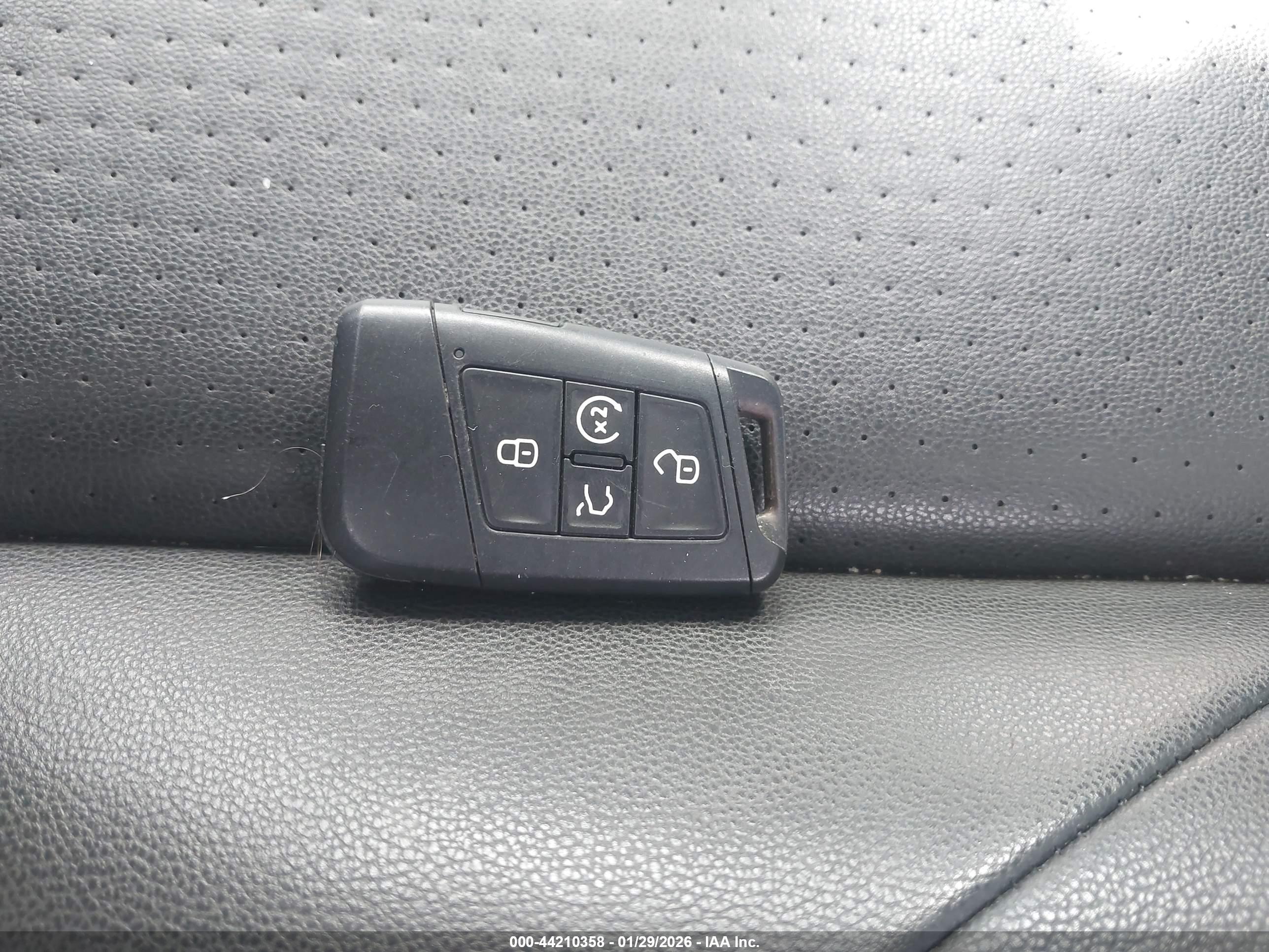 VOLKSWAGEN JETTA image 11