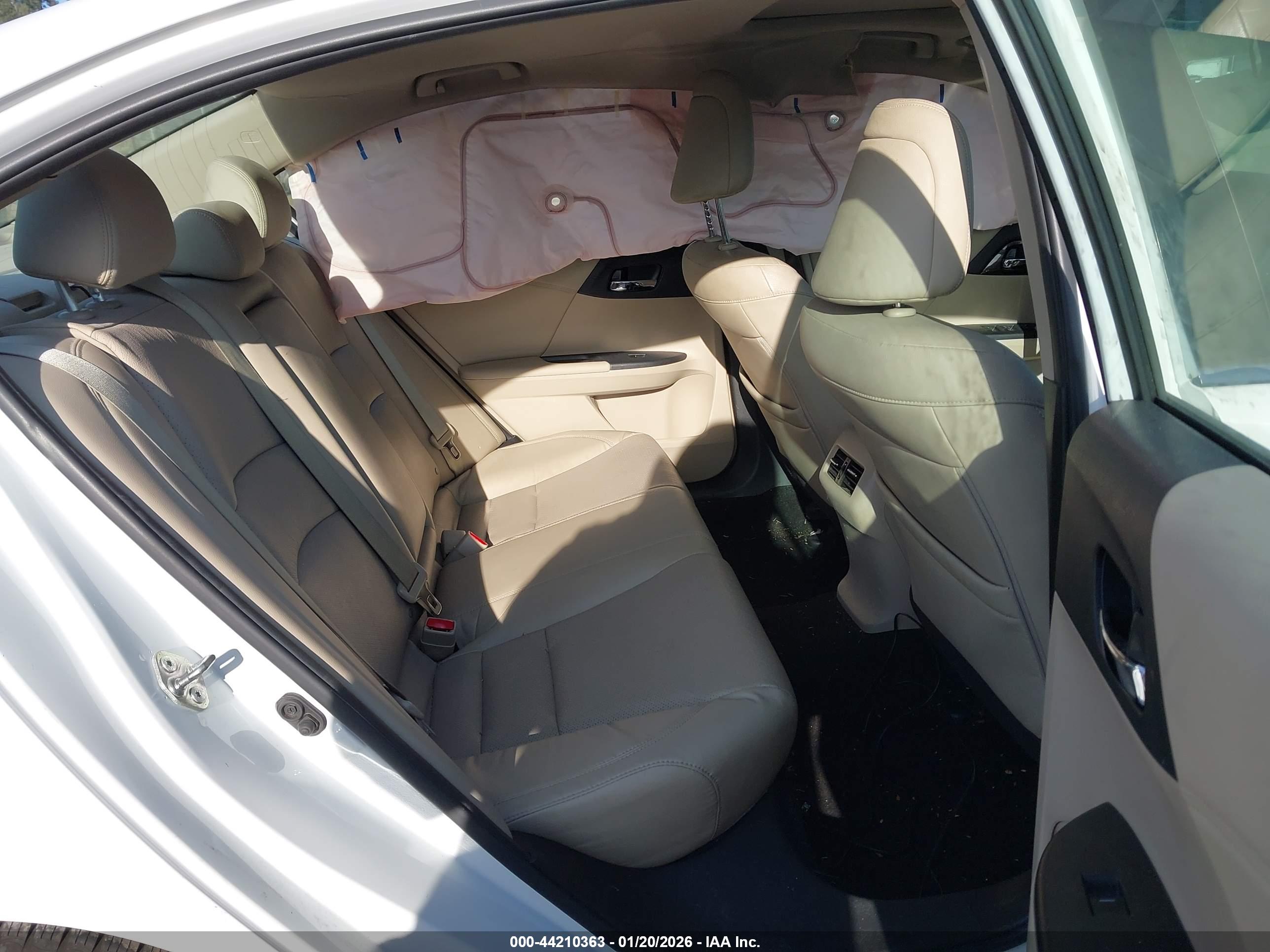 HONDA ACCORD image 8