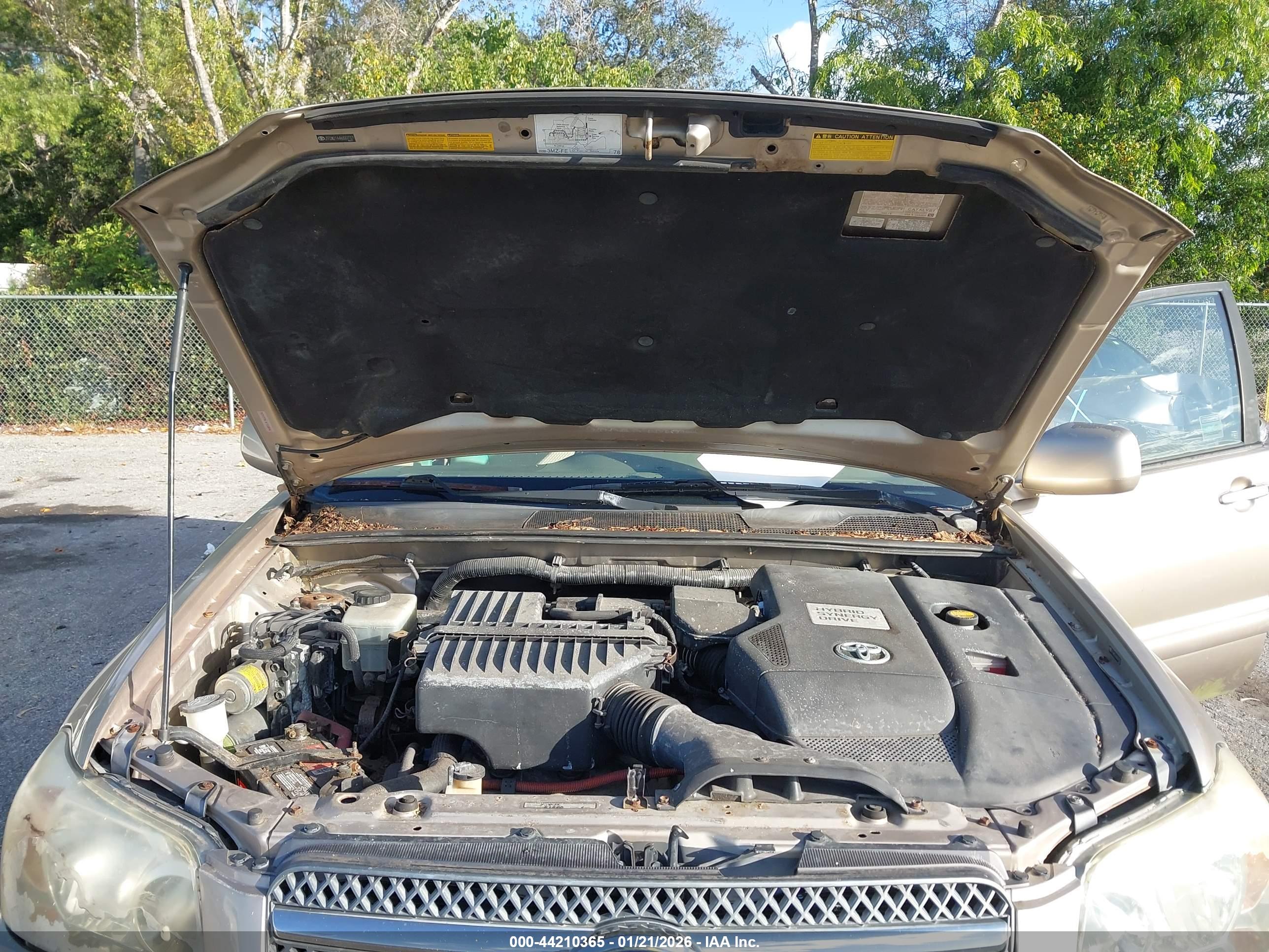 TOYOTA HIGHLANDER image 10