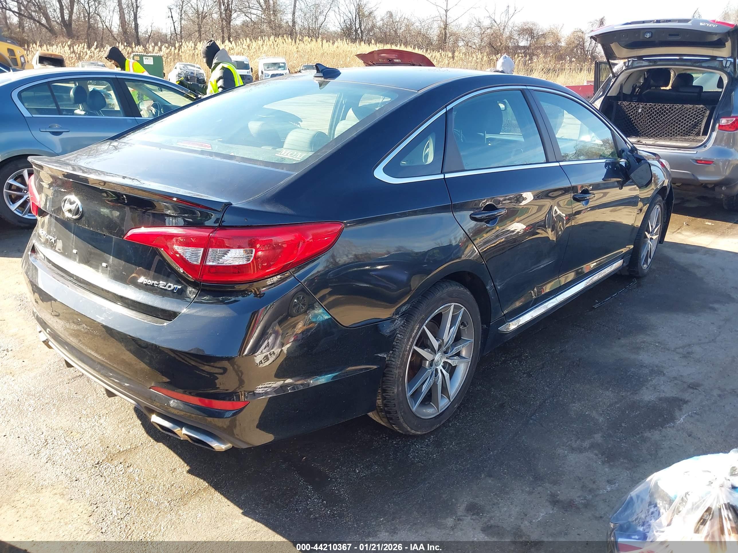 HYUNDAI SONATA image 4