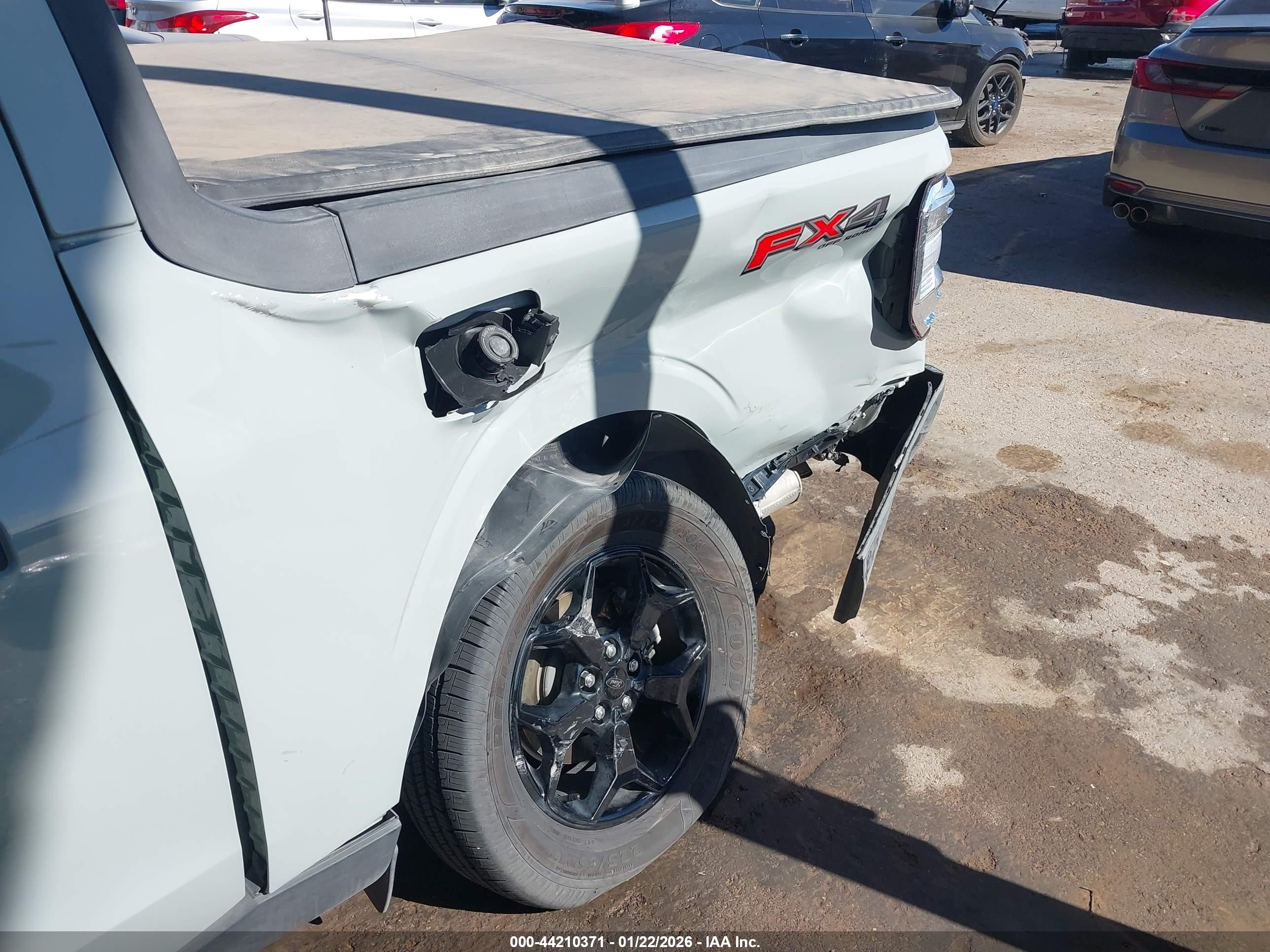 FORD MAVERICK image 6