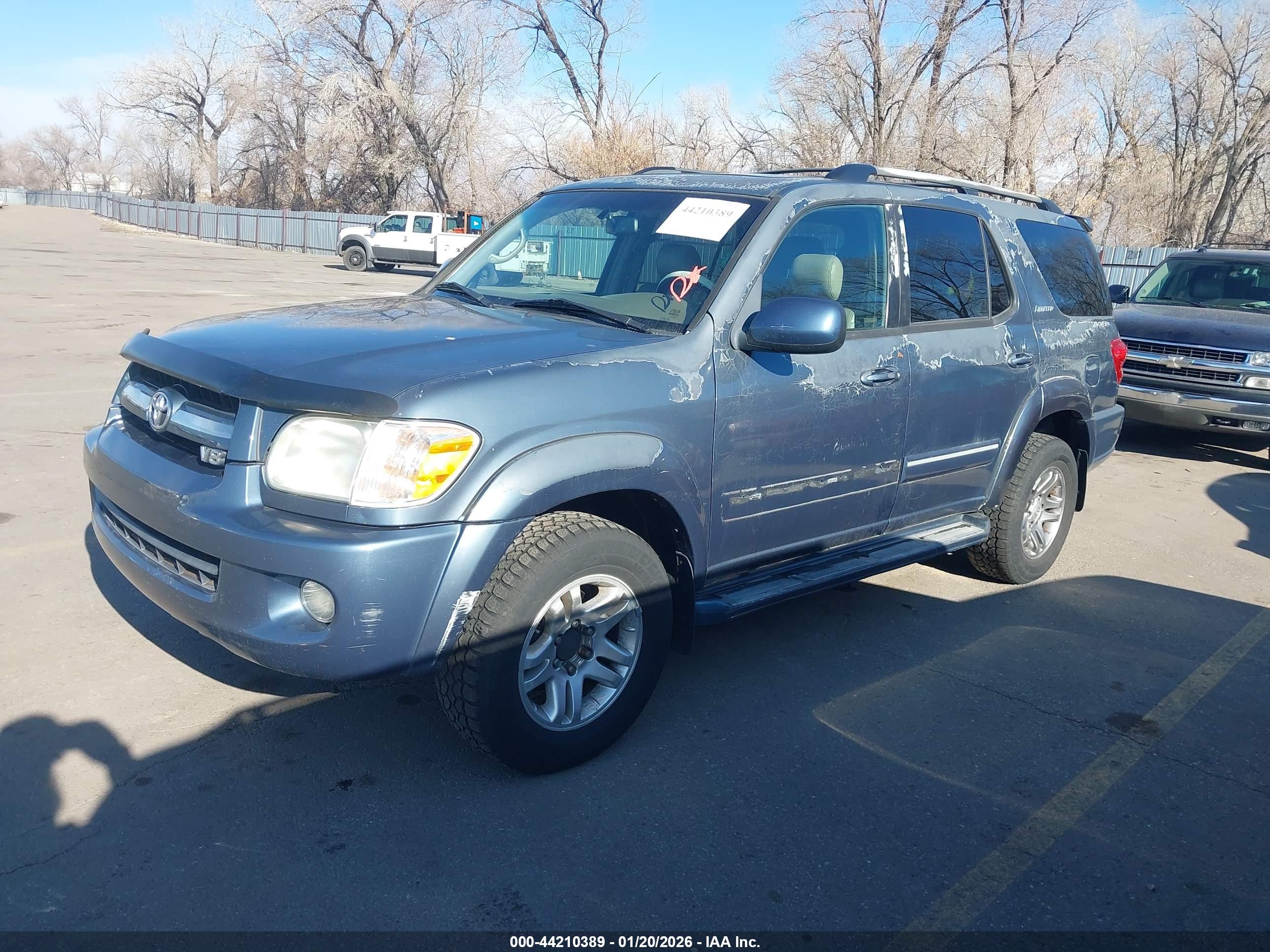 TOYOTA SEQUOIA image 2
