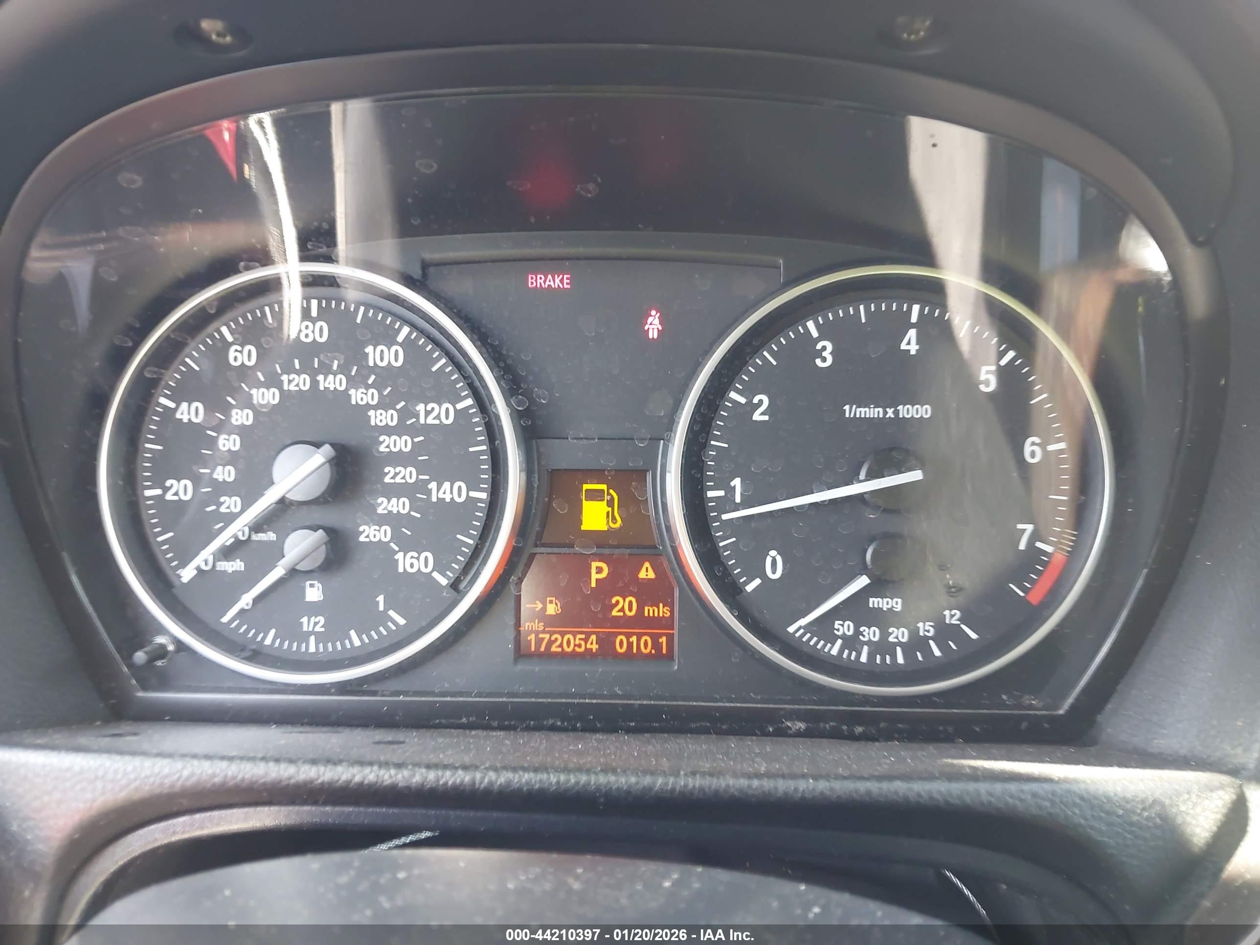 BMW 328I image 7