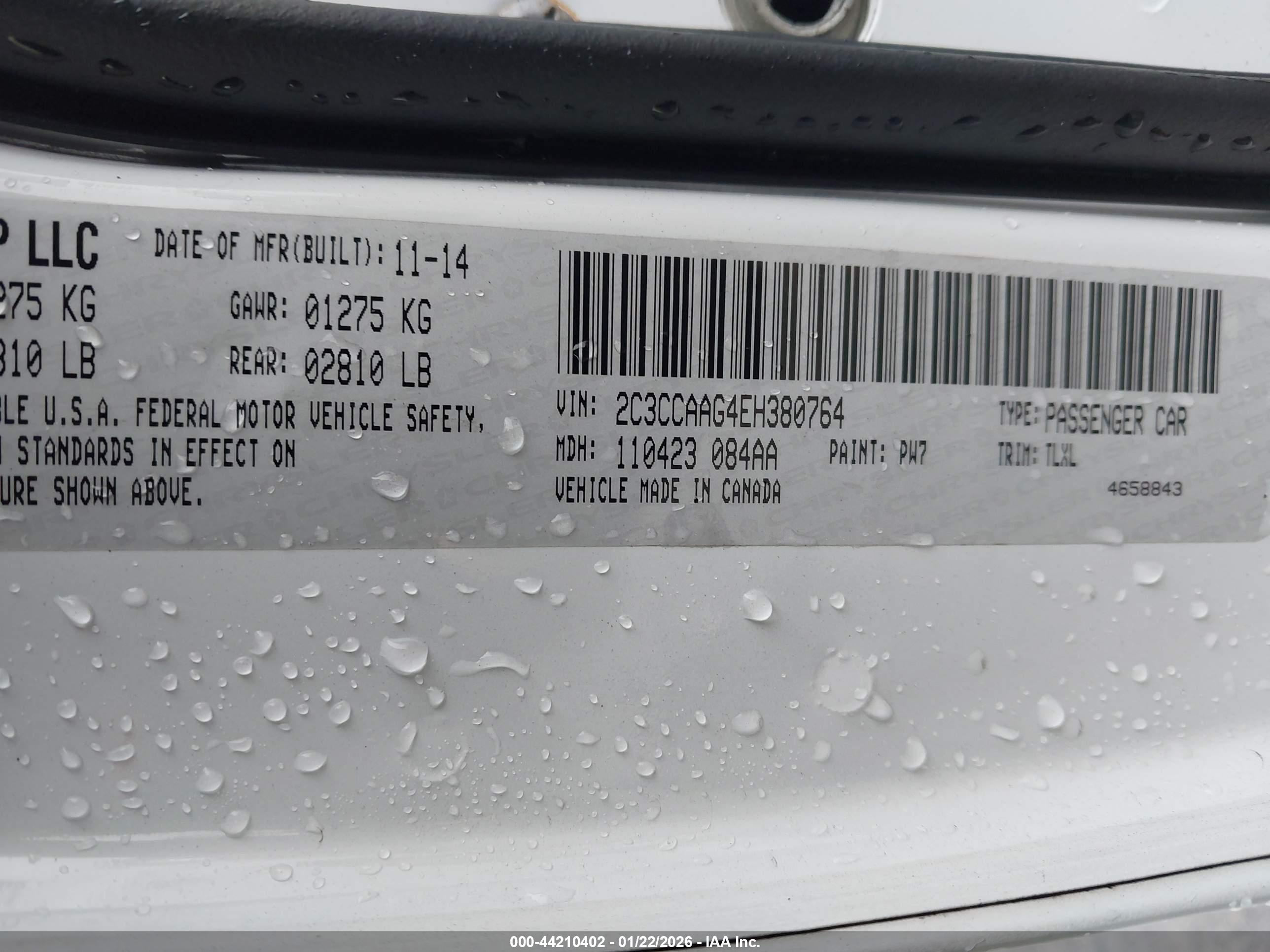 CHRYSLER 300 image 9