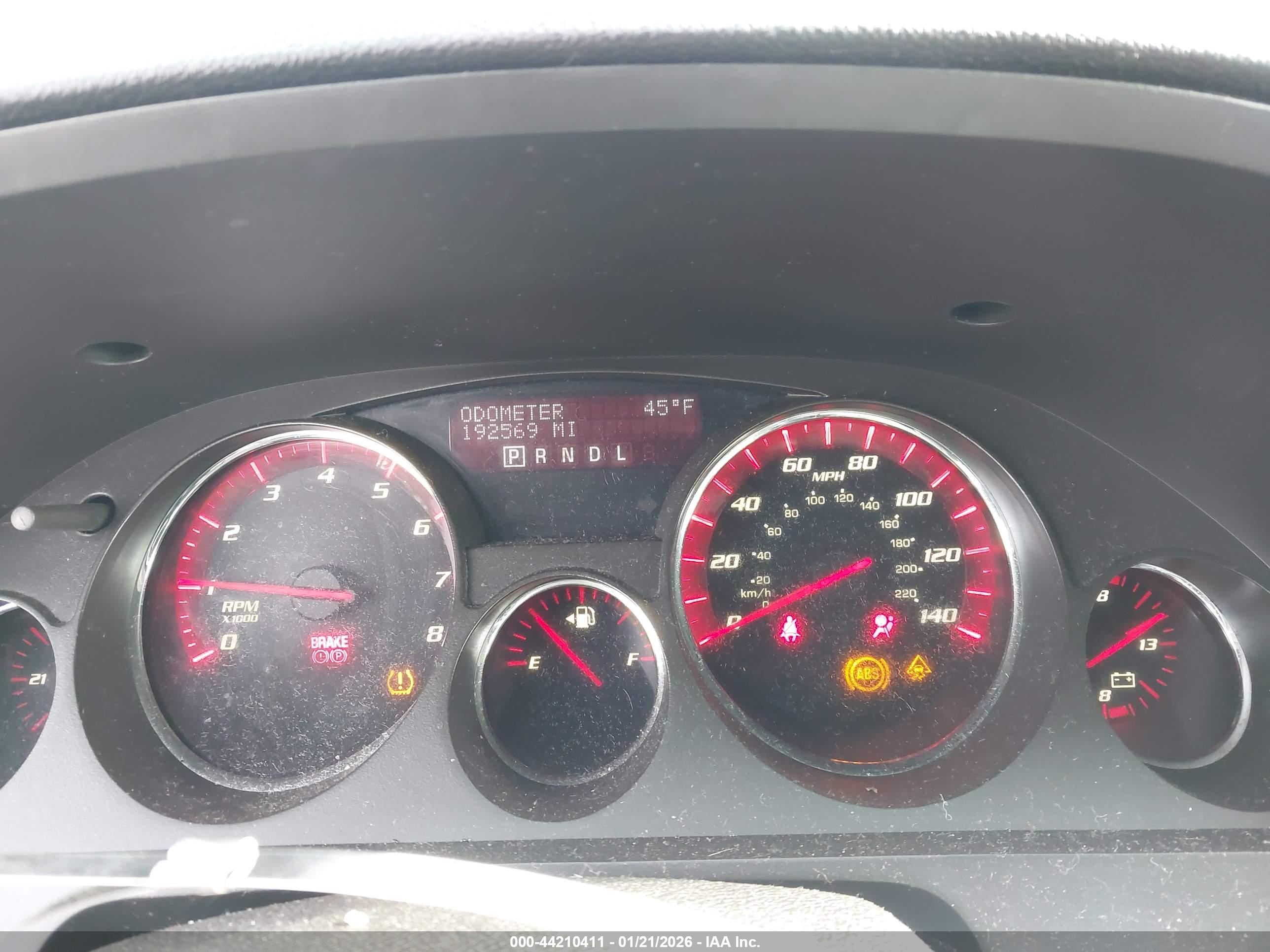 GMC ACADIA image 7