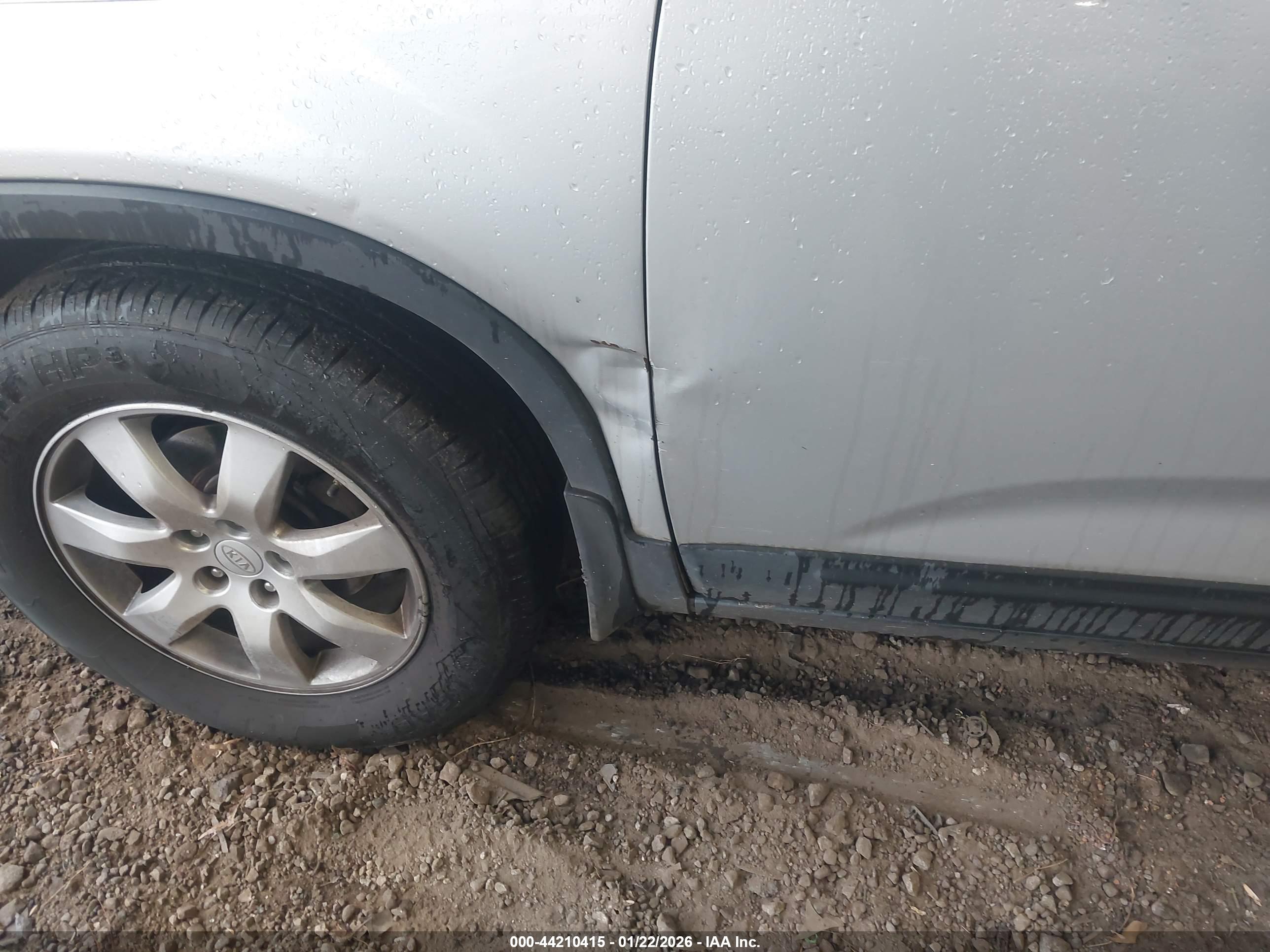 KIA SORENTO image 6