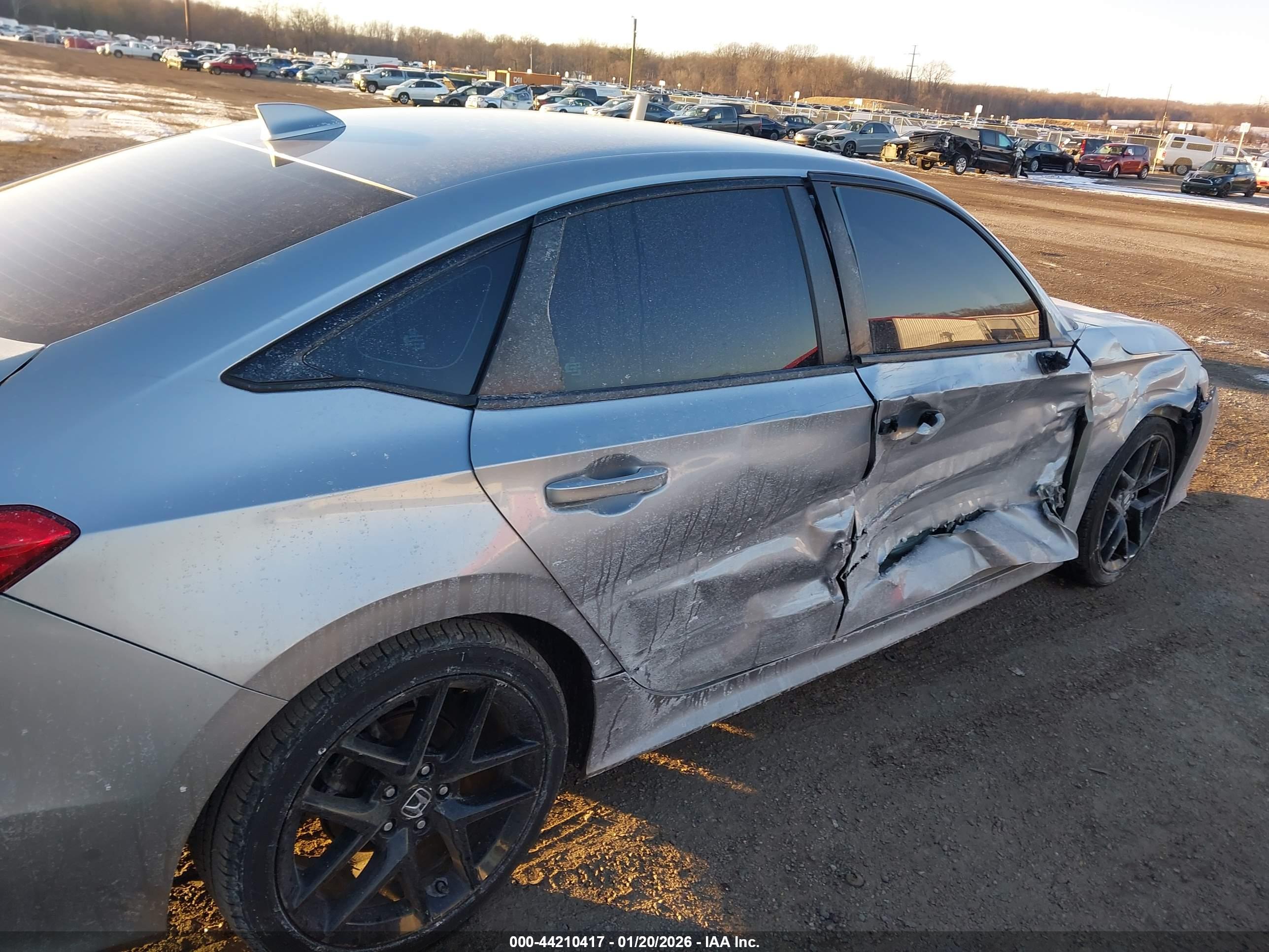 HONDA CIVIC image 6