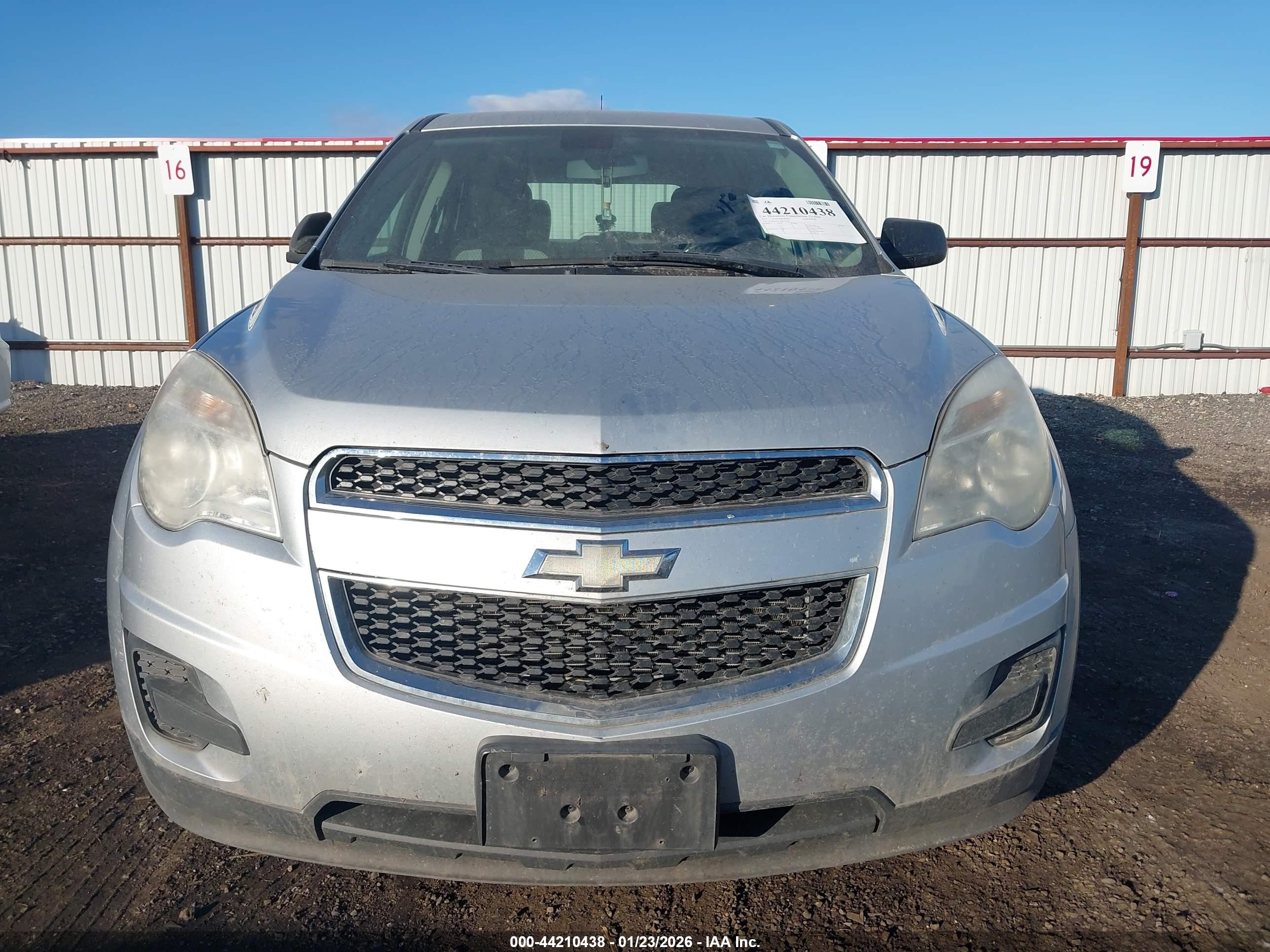 CHEVROLET EQUINOX image 6