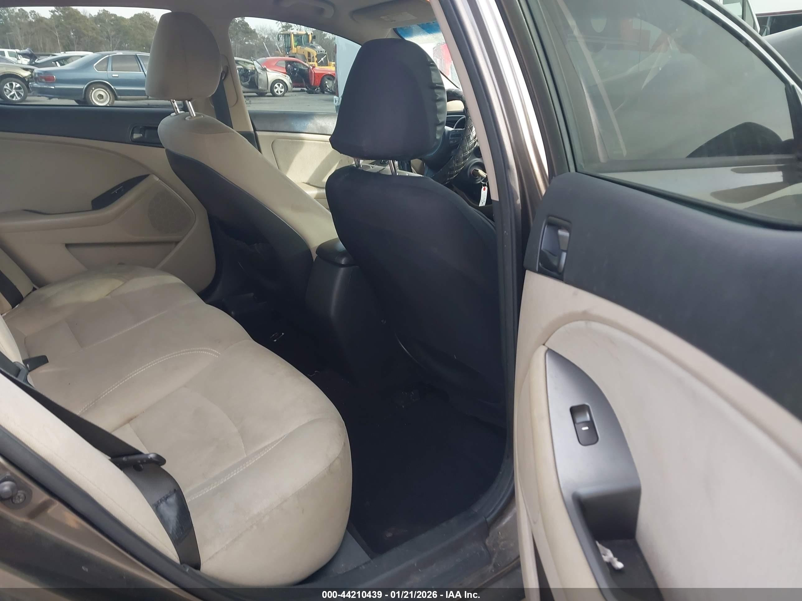 KIA OPTIMA image 8