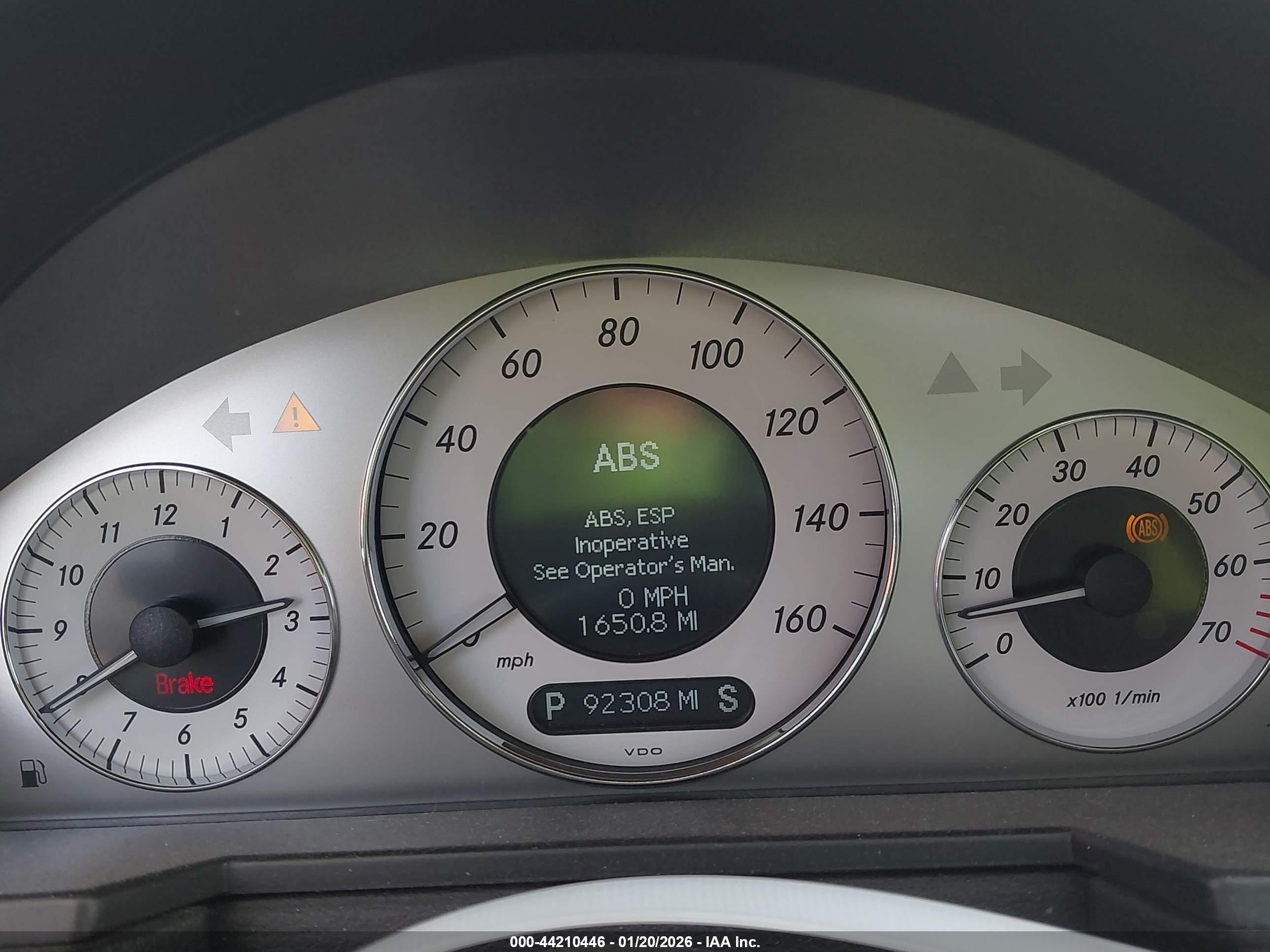 MERCEDES-BENZ E image 7