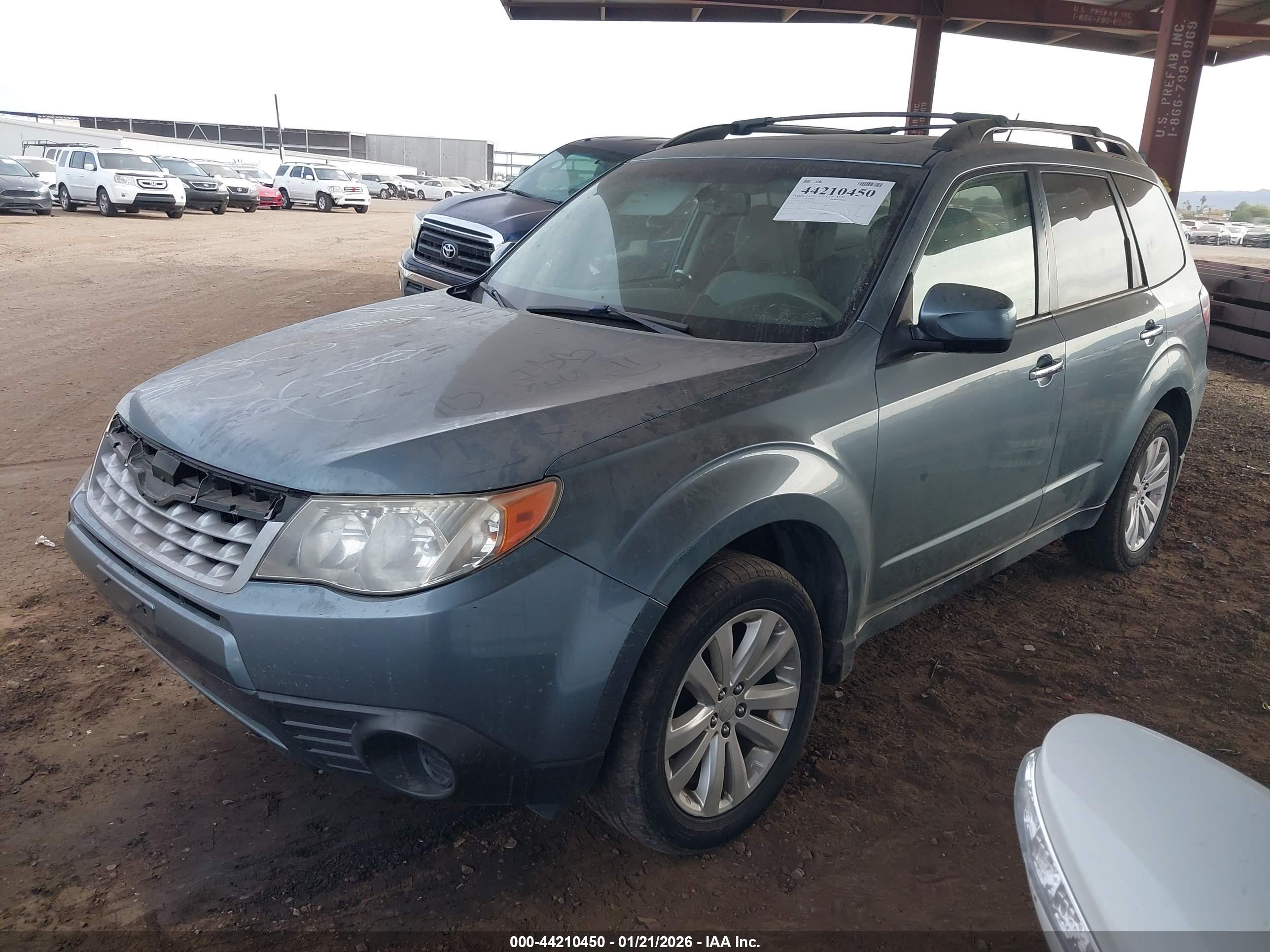 SUBARU FORESTER image 2