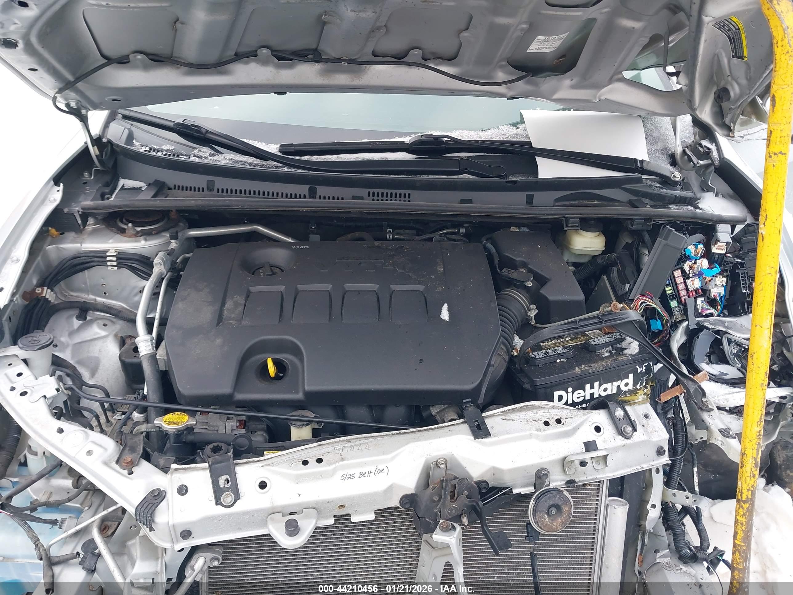 TOYOTA COROLLA image 10