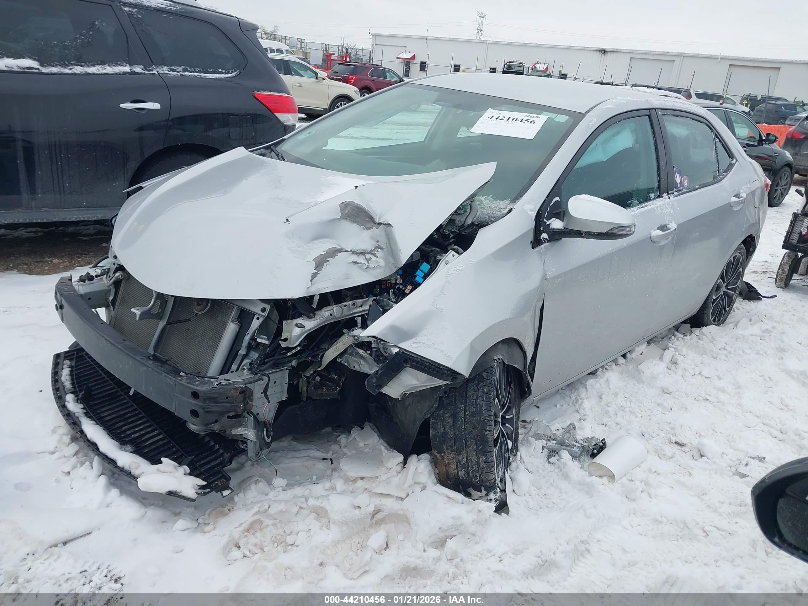 TOYOTA COROLLA image 2