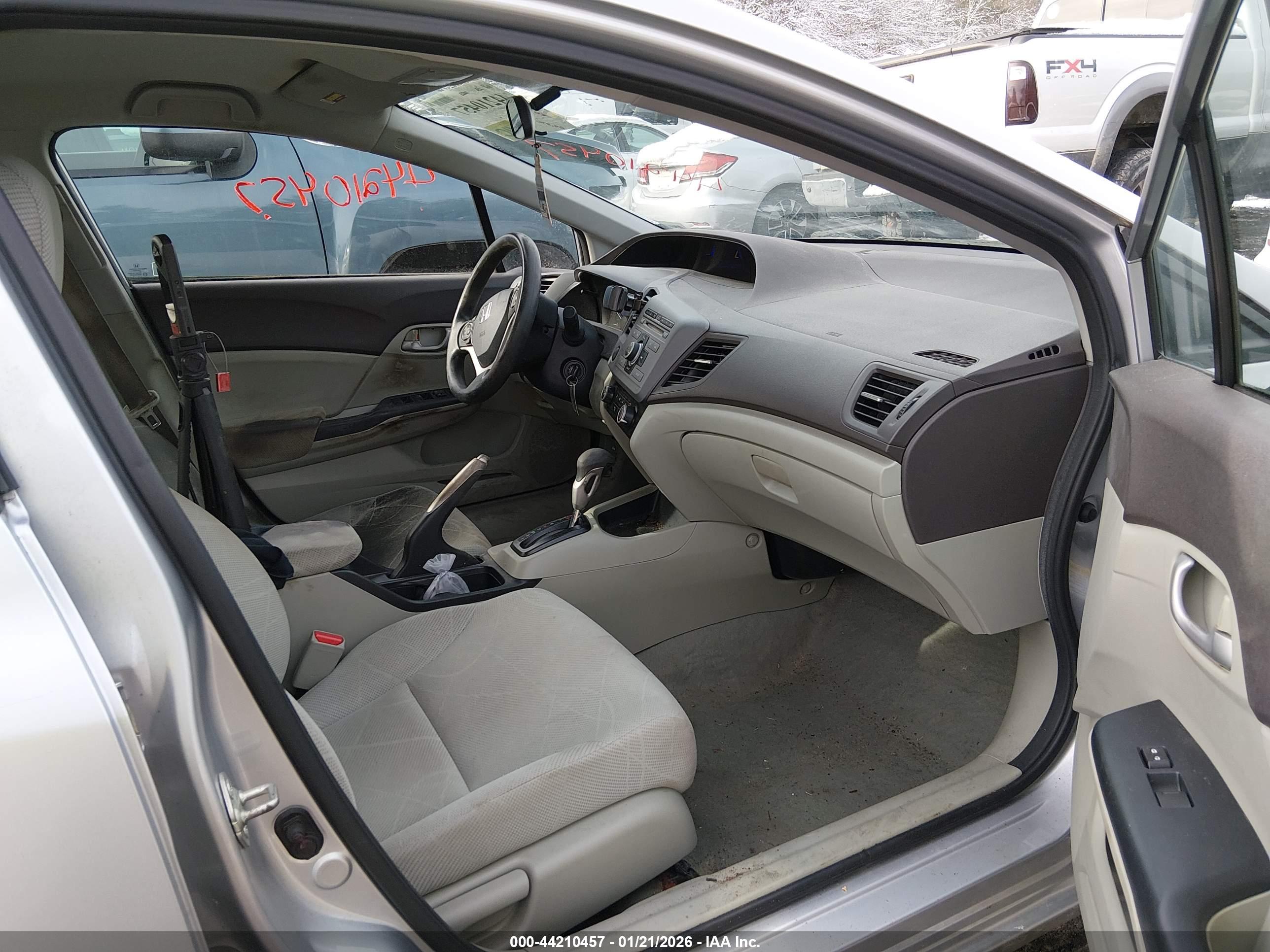 HONDA CIVIC image 5