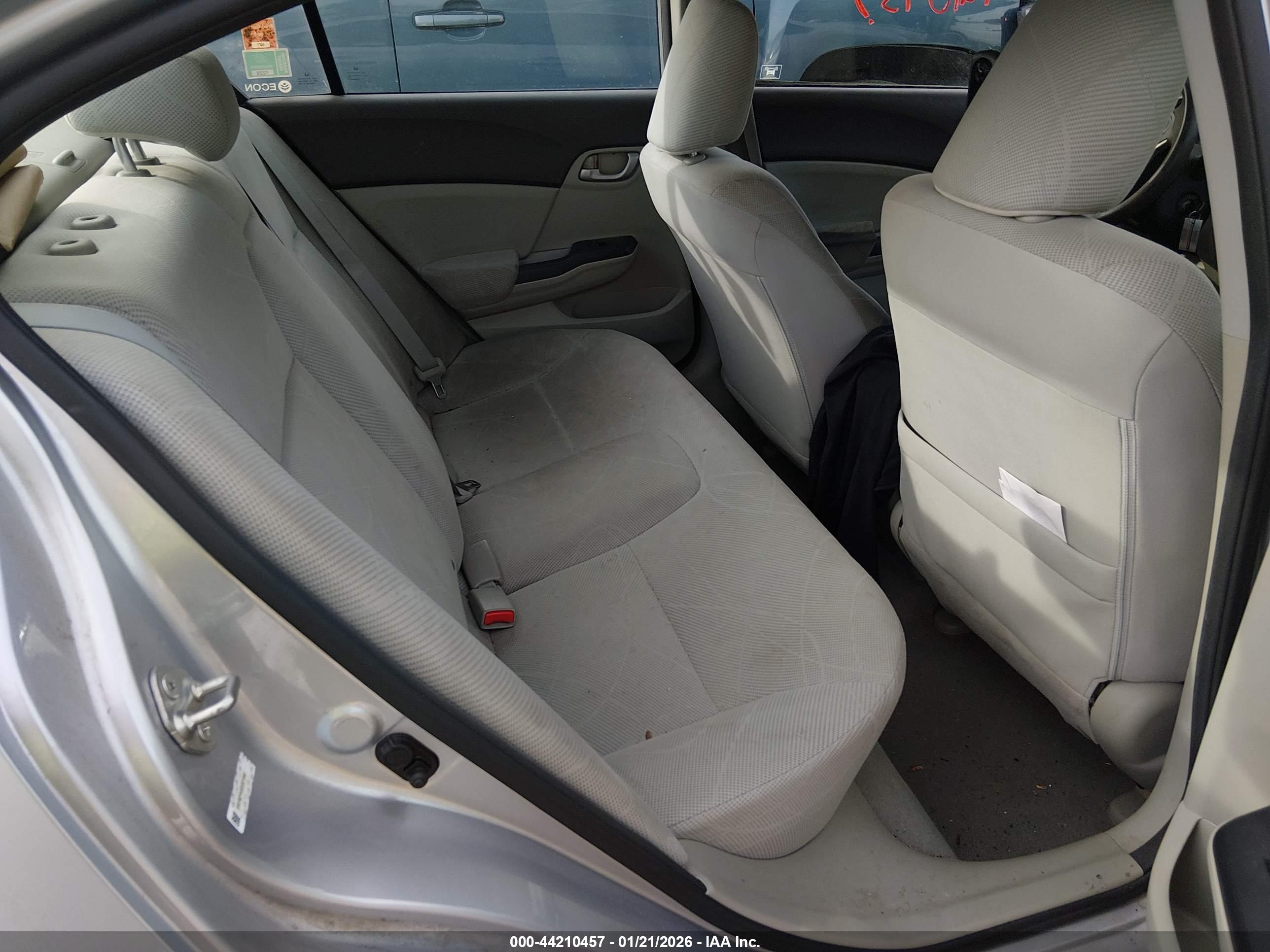 HONDA CIVIC image 8