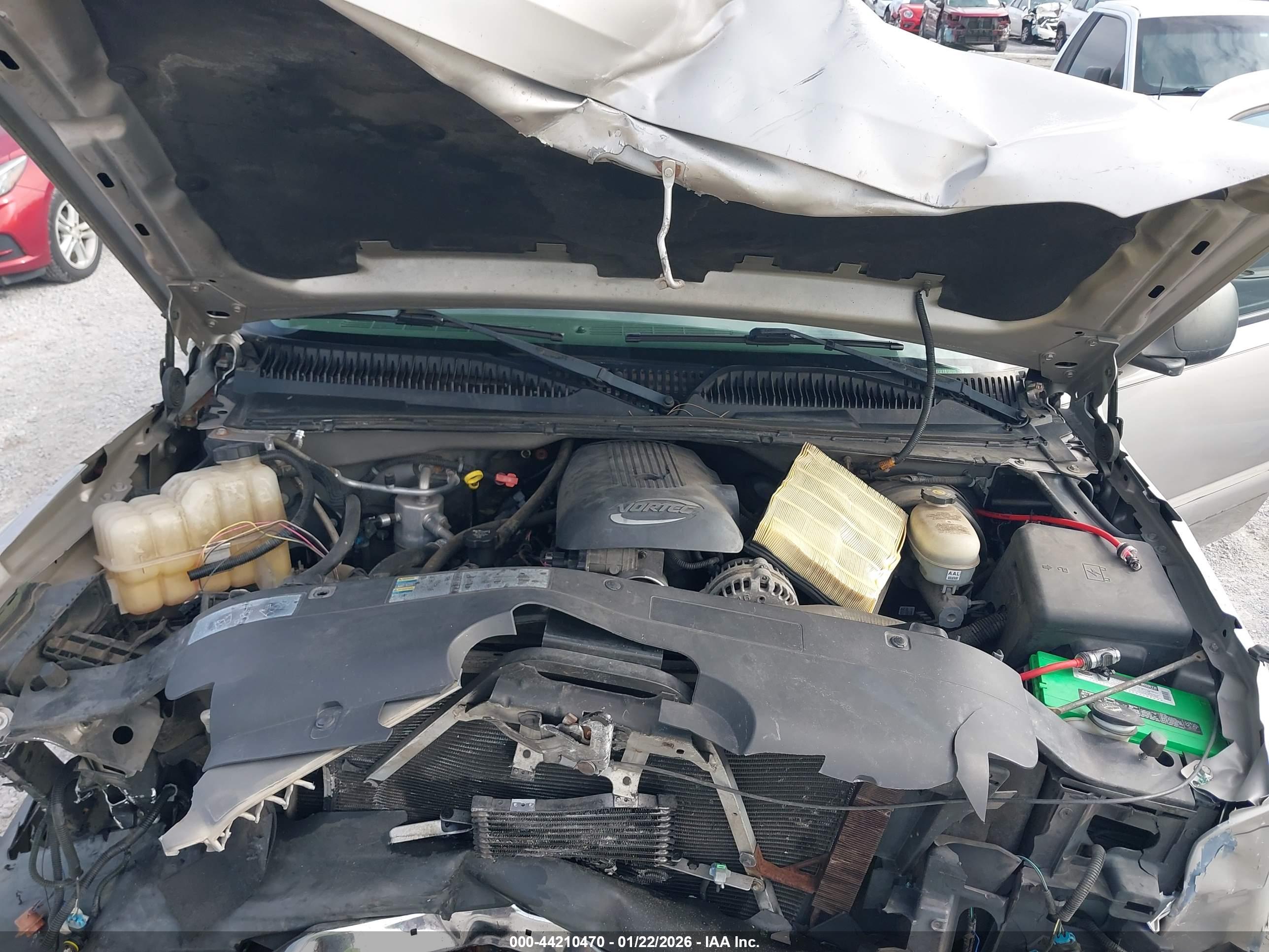 CHEVROLET SILVERADO image 10