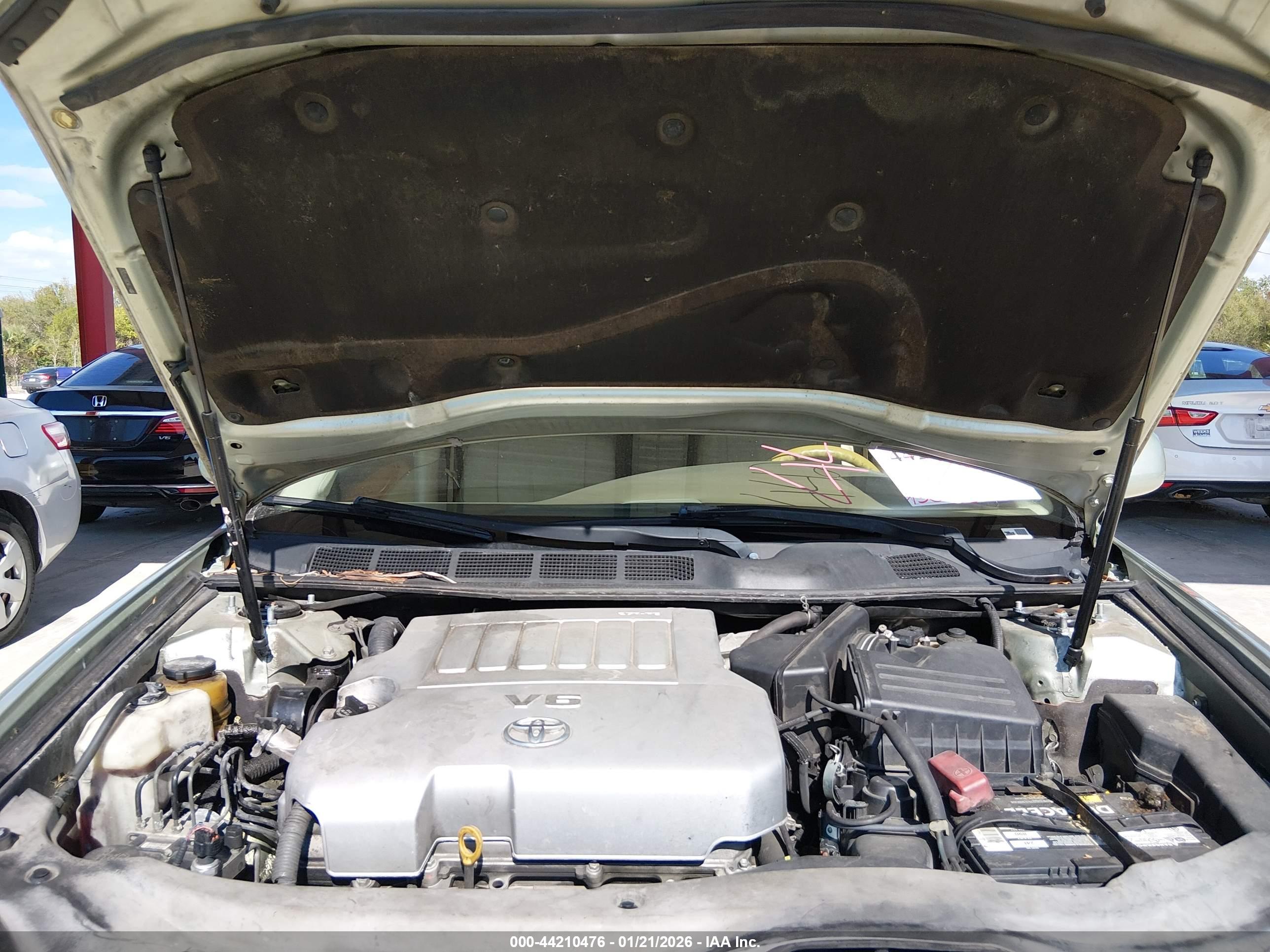 TOYOTA AVALON image 10