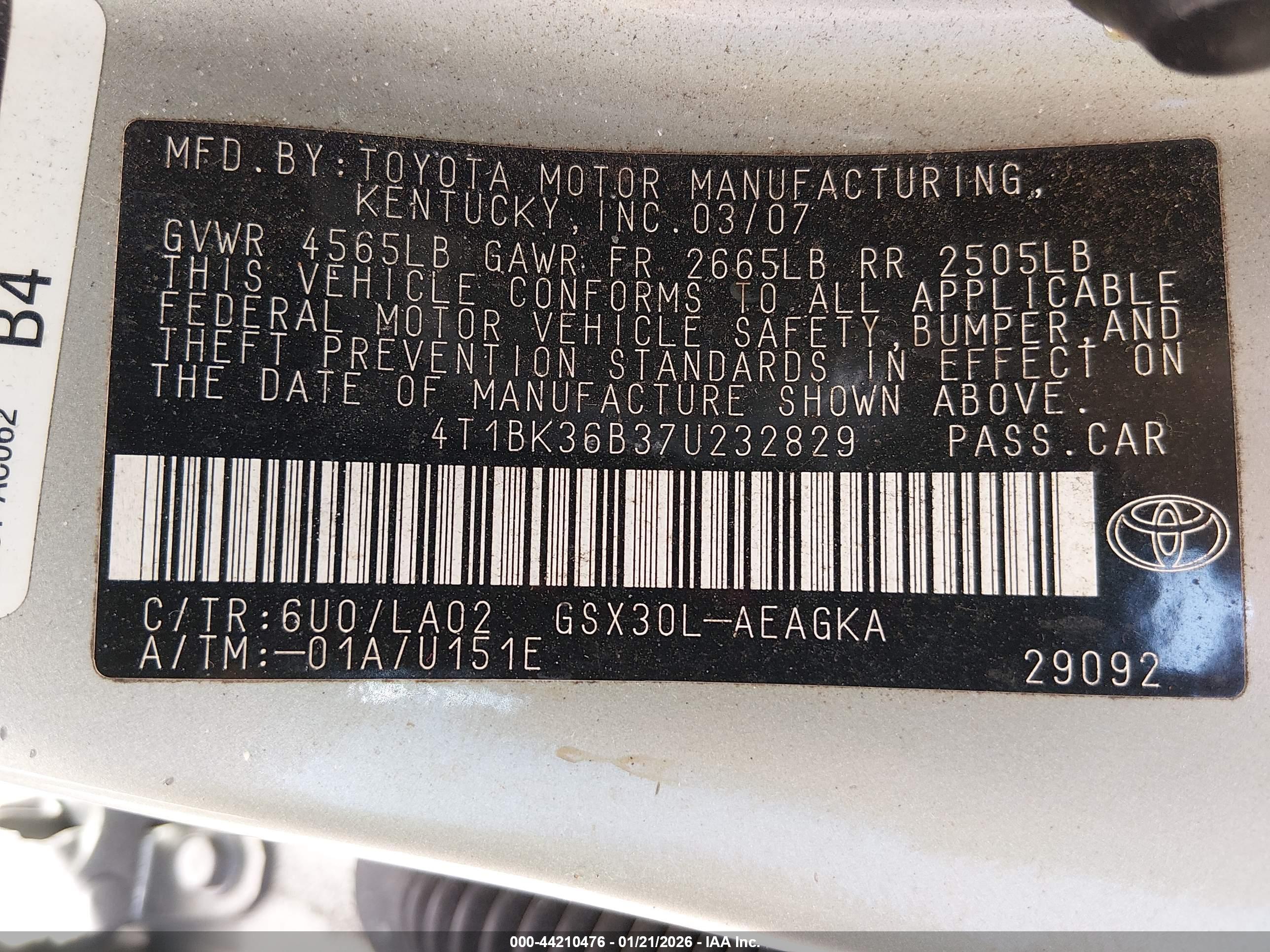 TOYOTA AVALON image 9