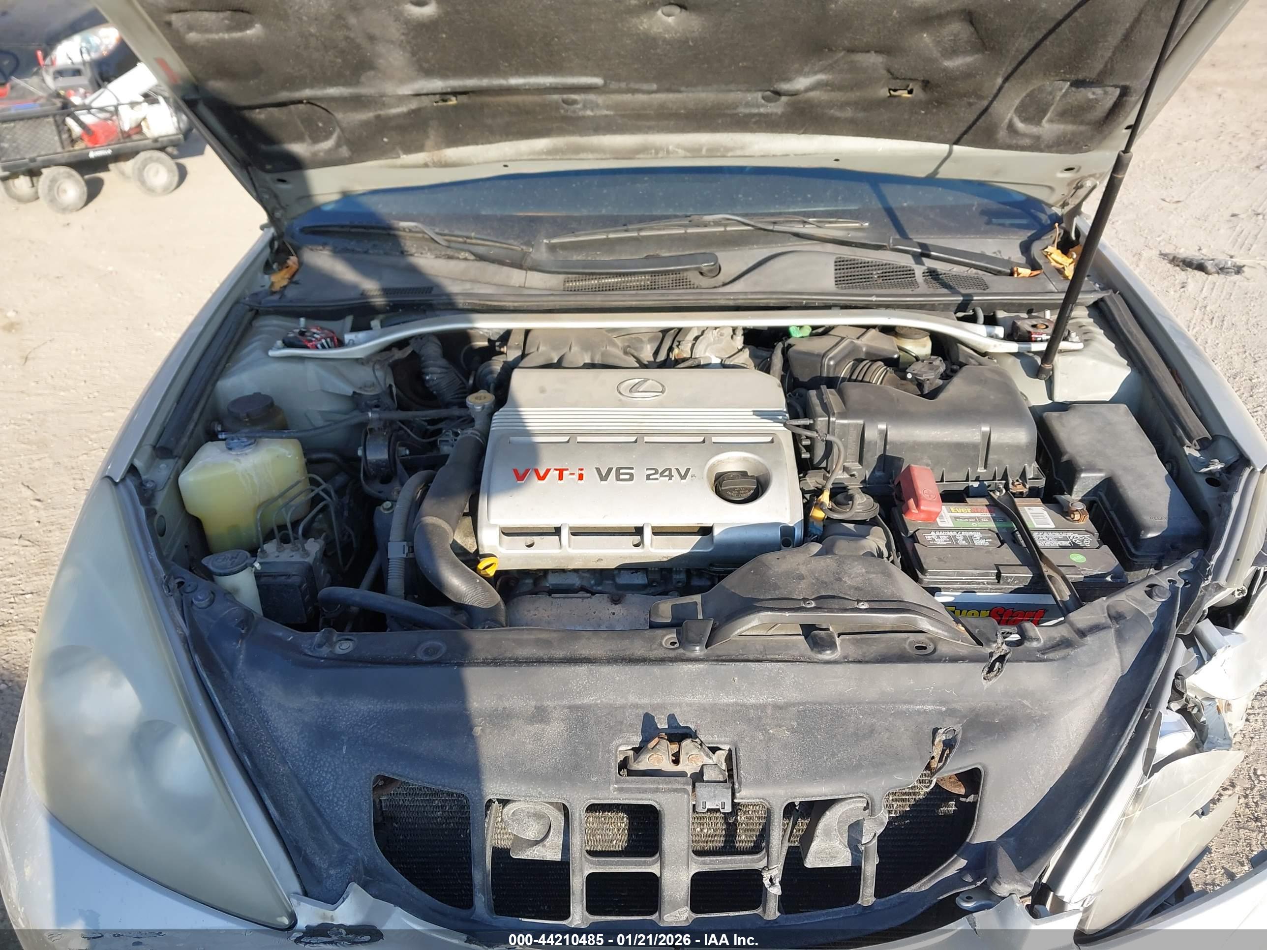 LEXUS ES image 10
