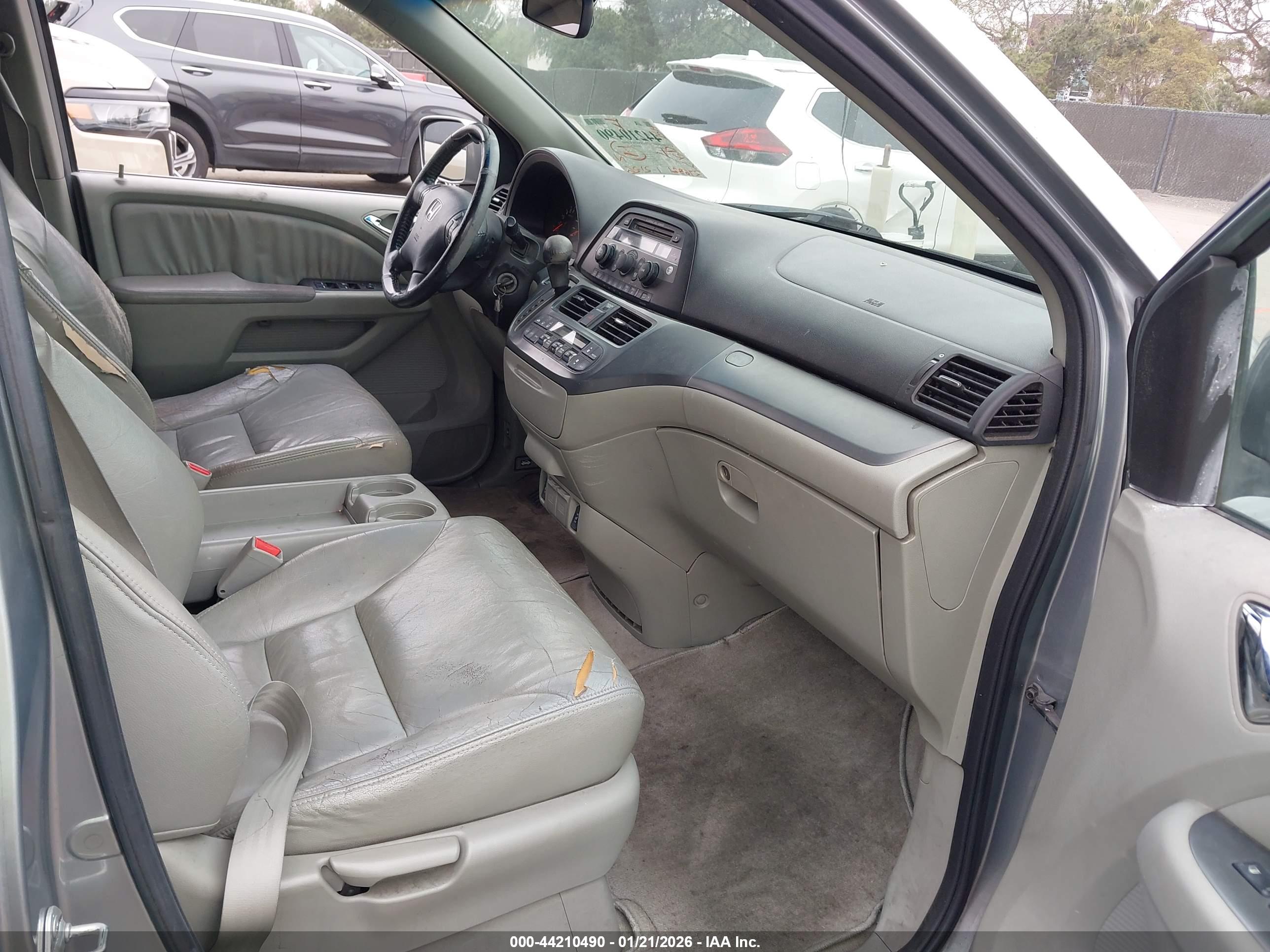 HONDA ODYSSEY image 5