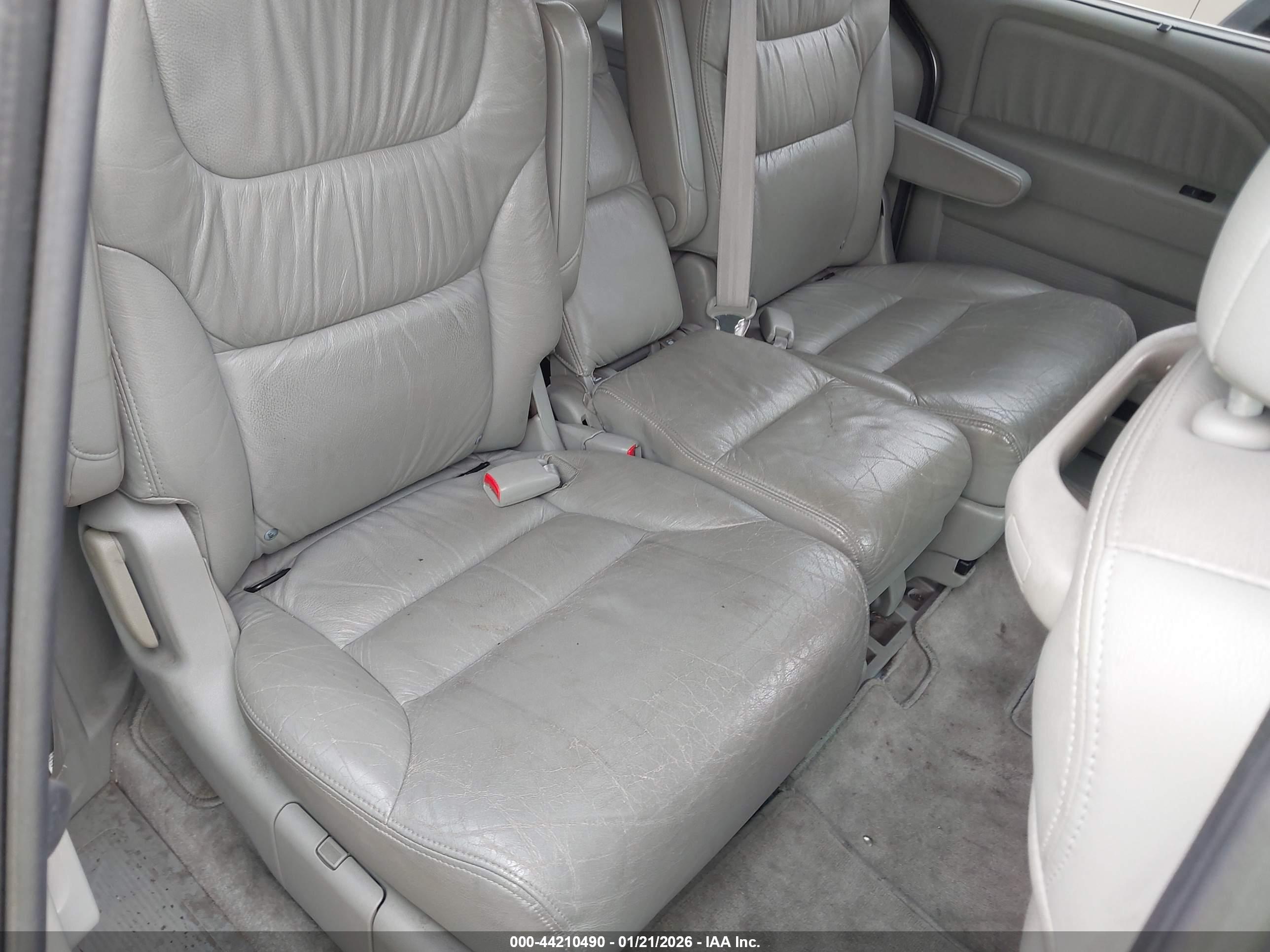 HONDA ODYSSEY image 8