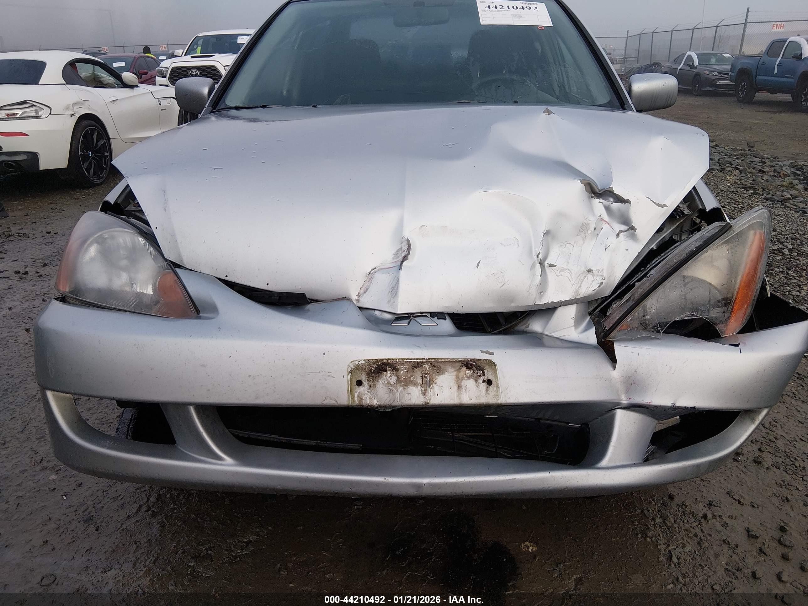 MITSUBISHI LANCER image 6