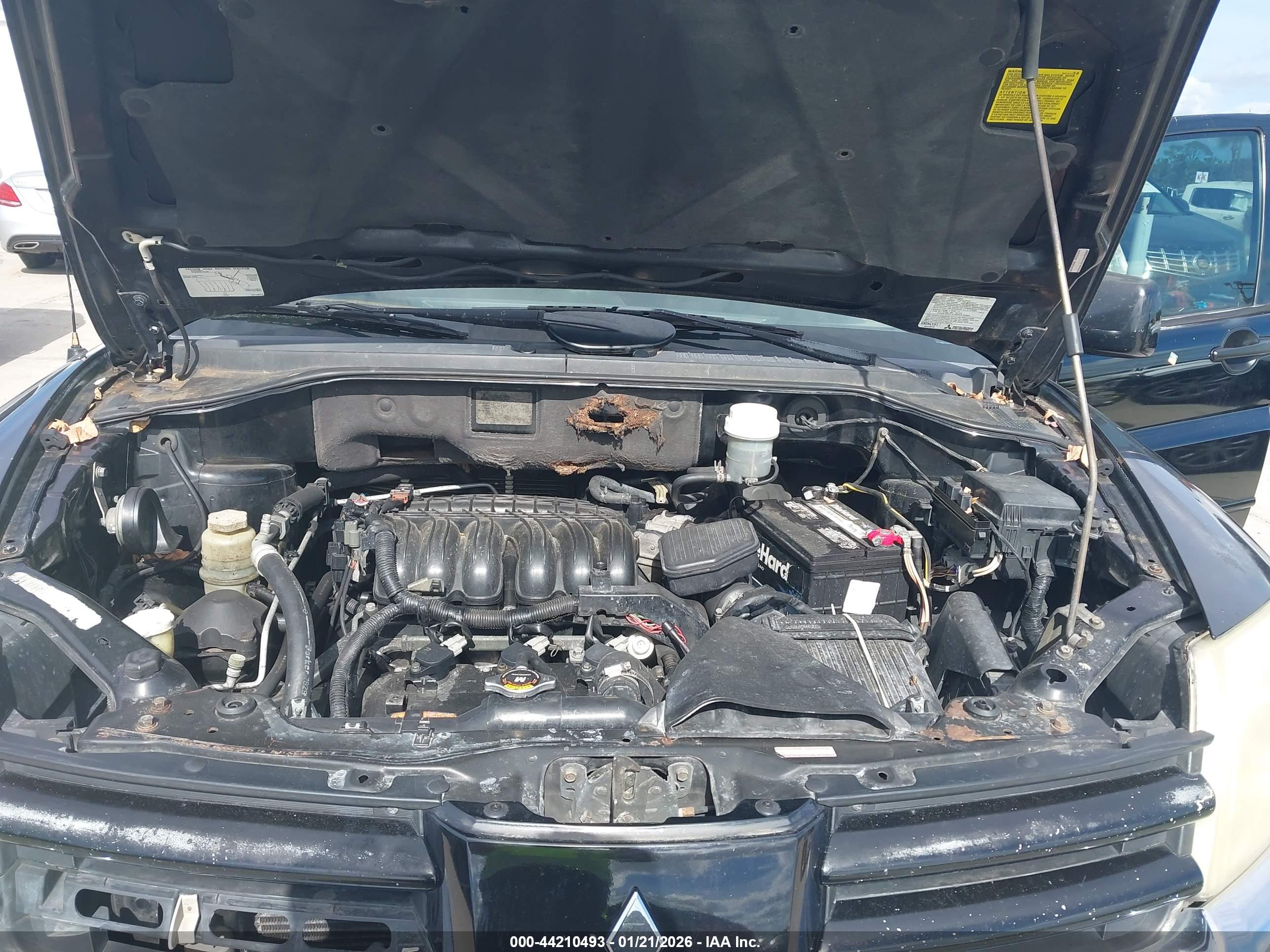 MITSUBISHI ENDEAVOR image 10