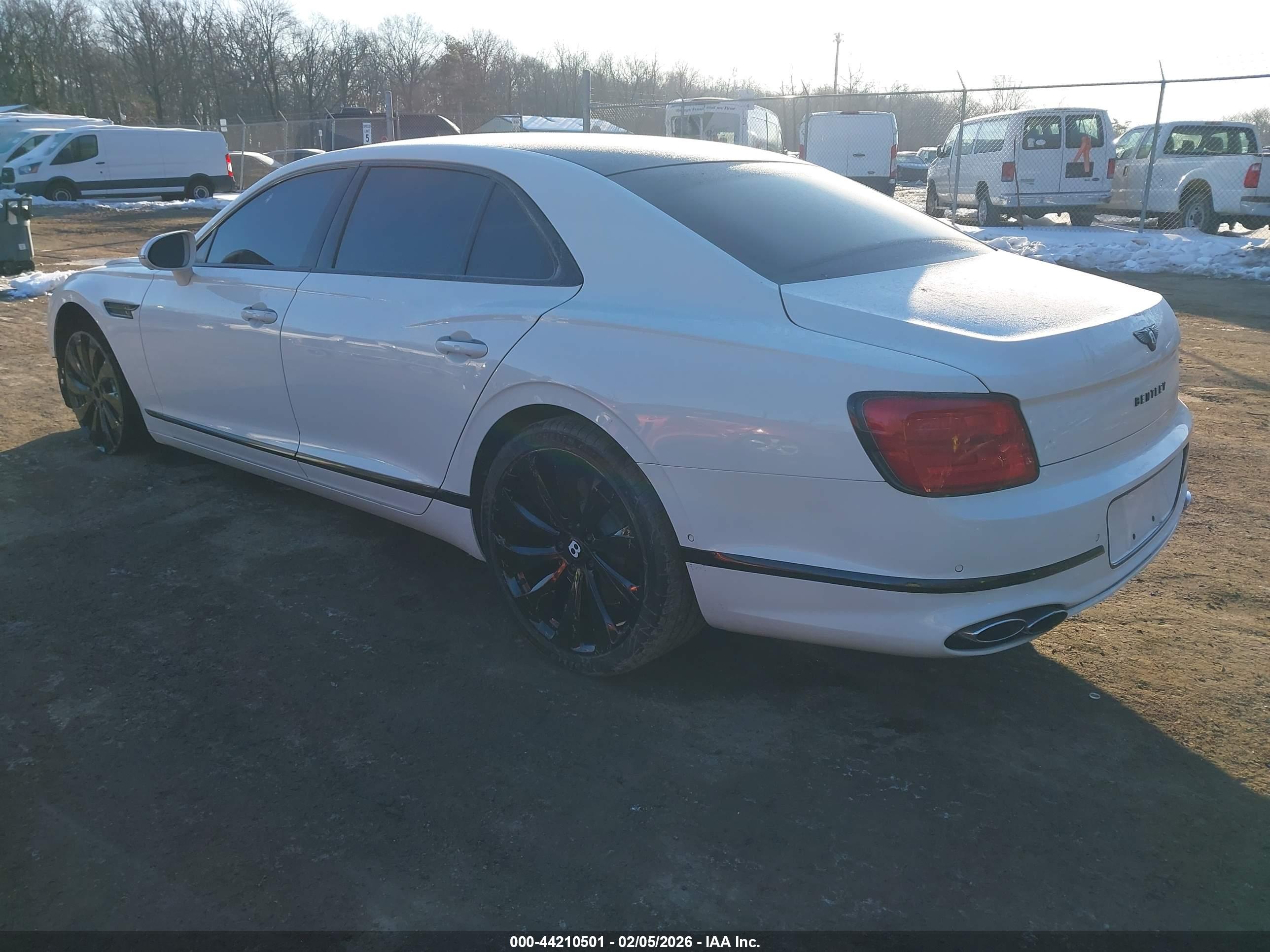 BENTLEY FLYING image 3