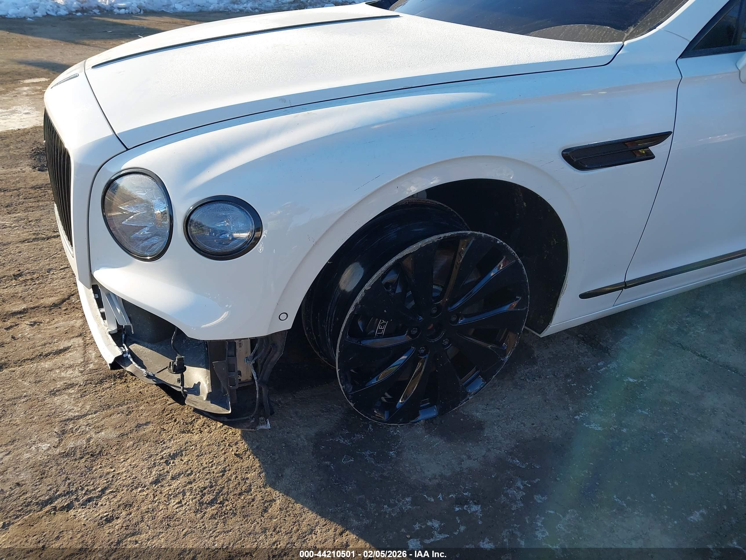 BENTLEY FLYING image 6