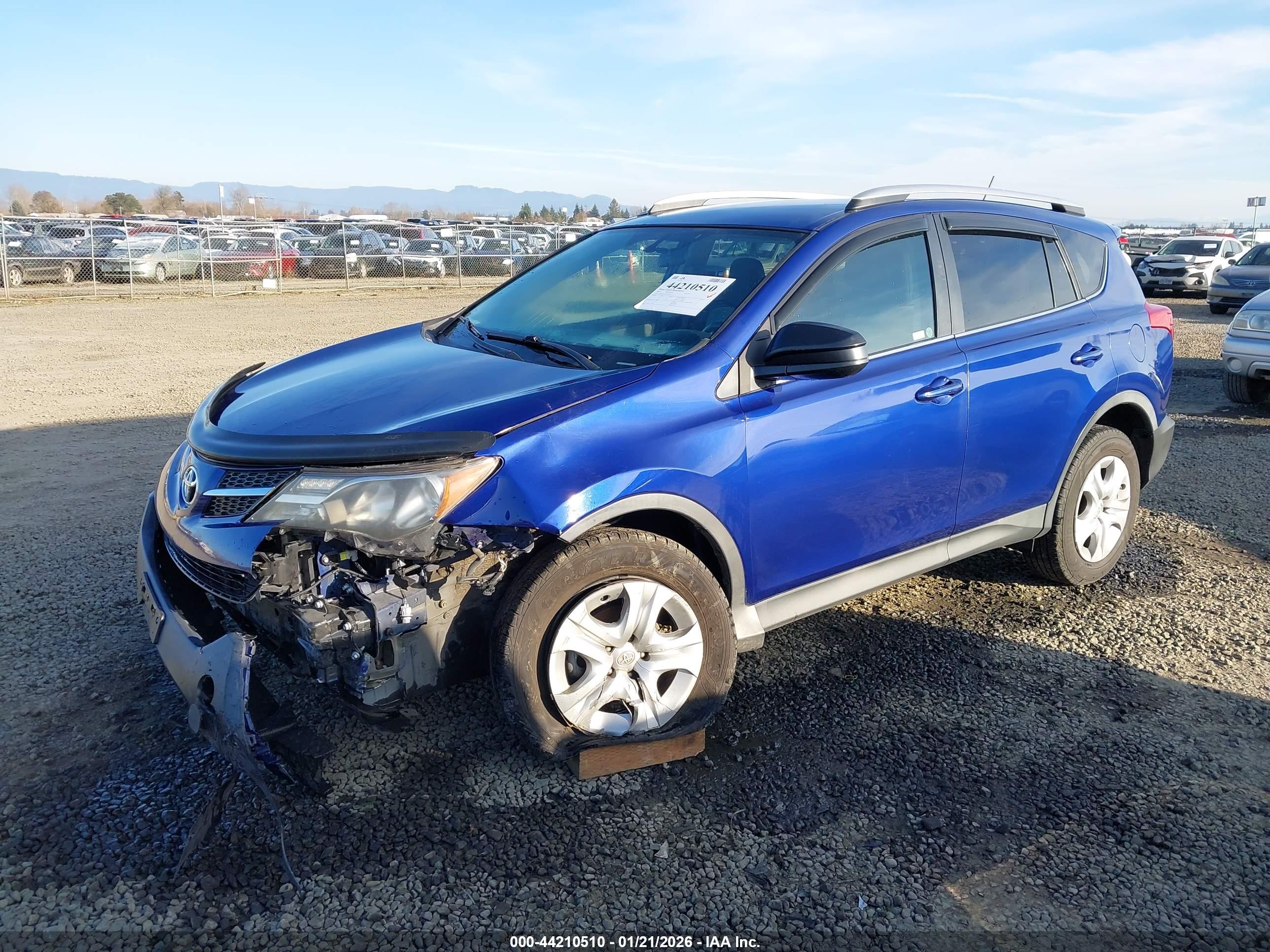 TOYOTA RAV4 image 2