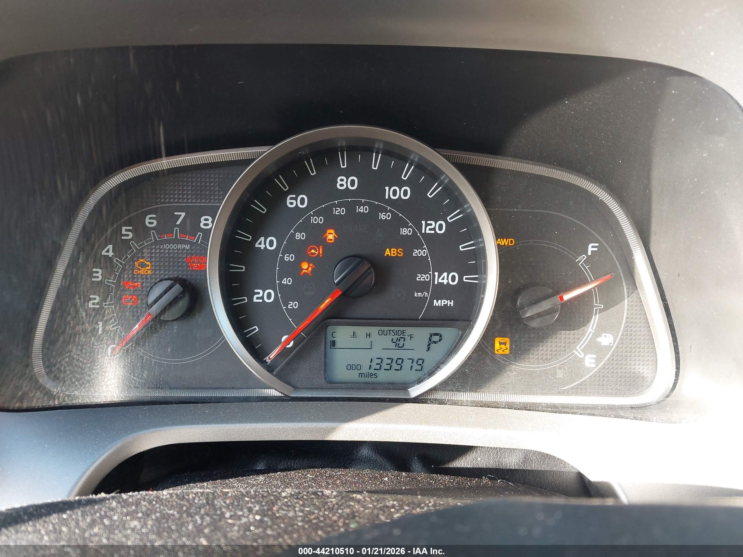 TOYOTA RAV4 image 7