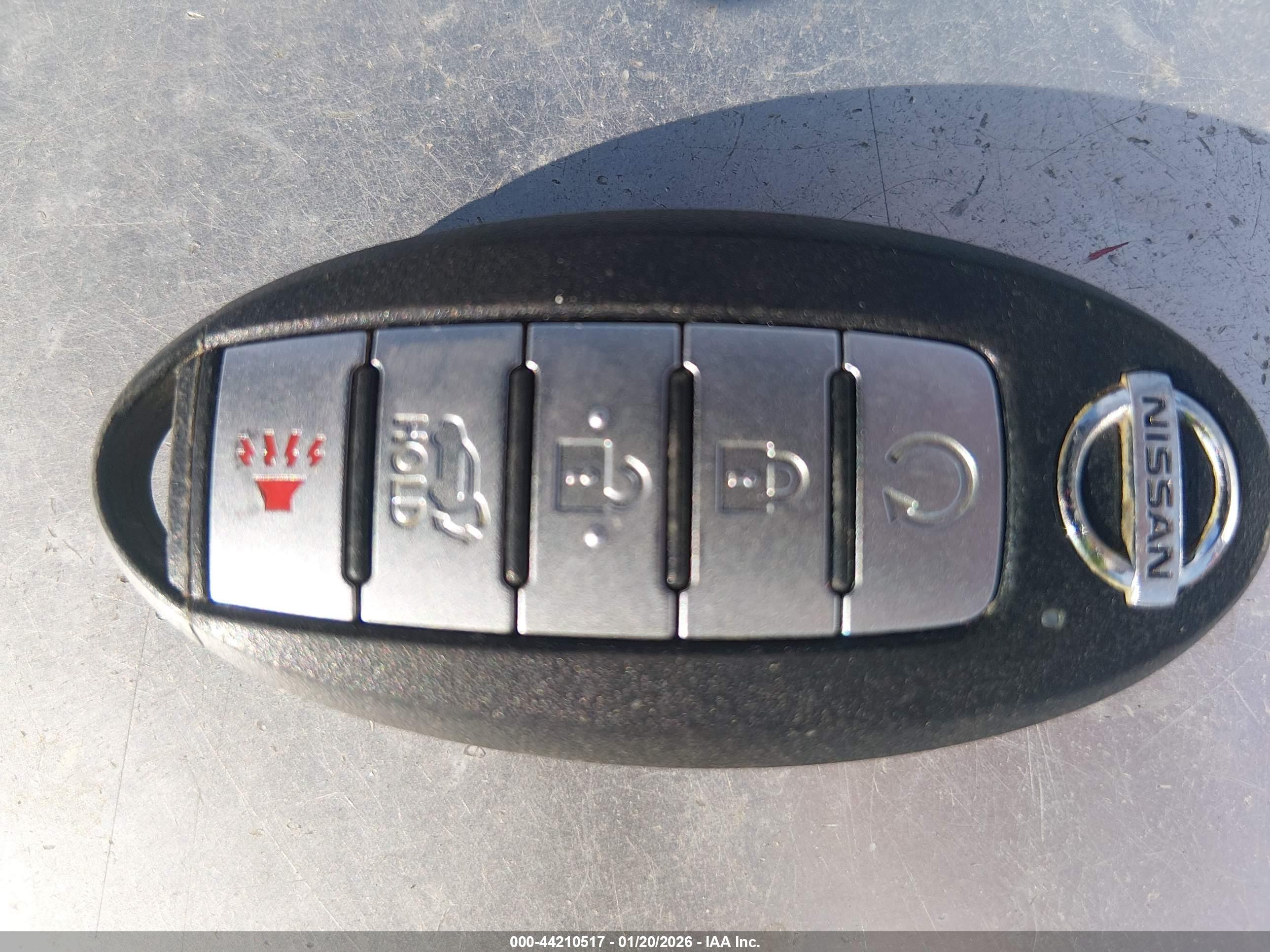 NISSAN ROGUE image 11