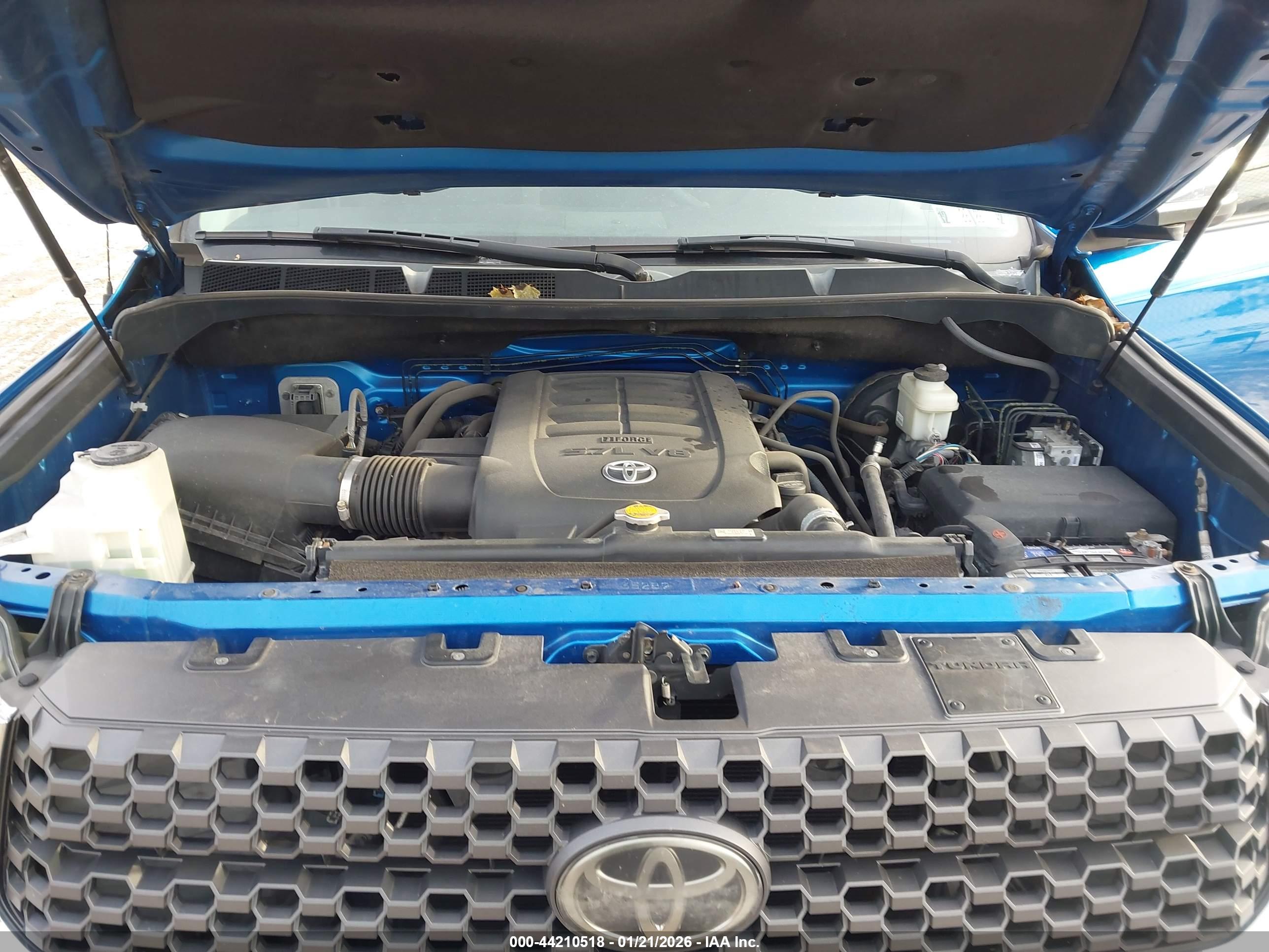 TOYOTA TUNDRA image 10