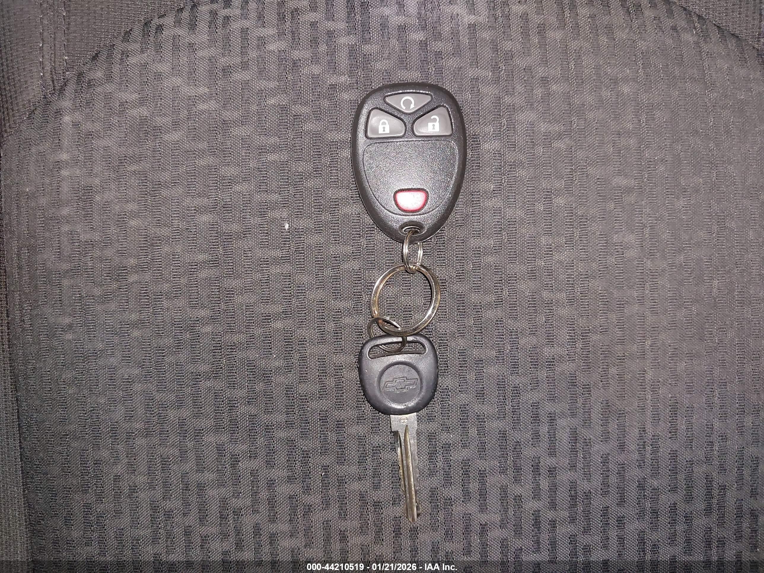 CHEVROLET TRAVERSE image 11
